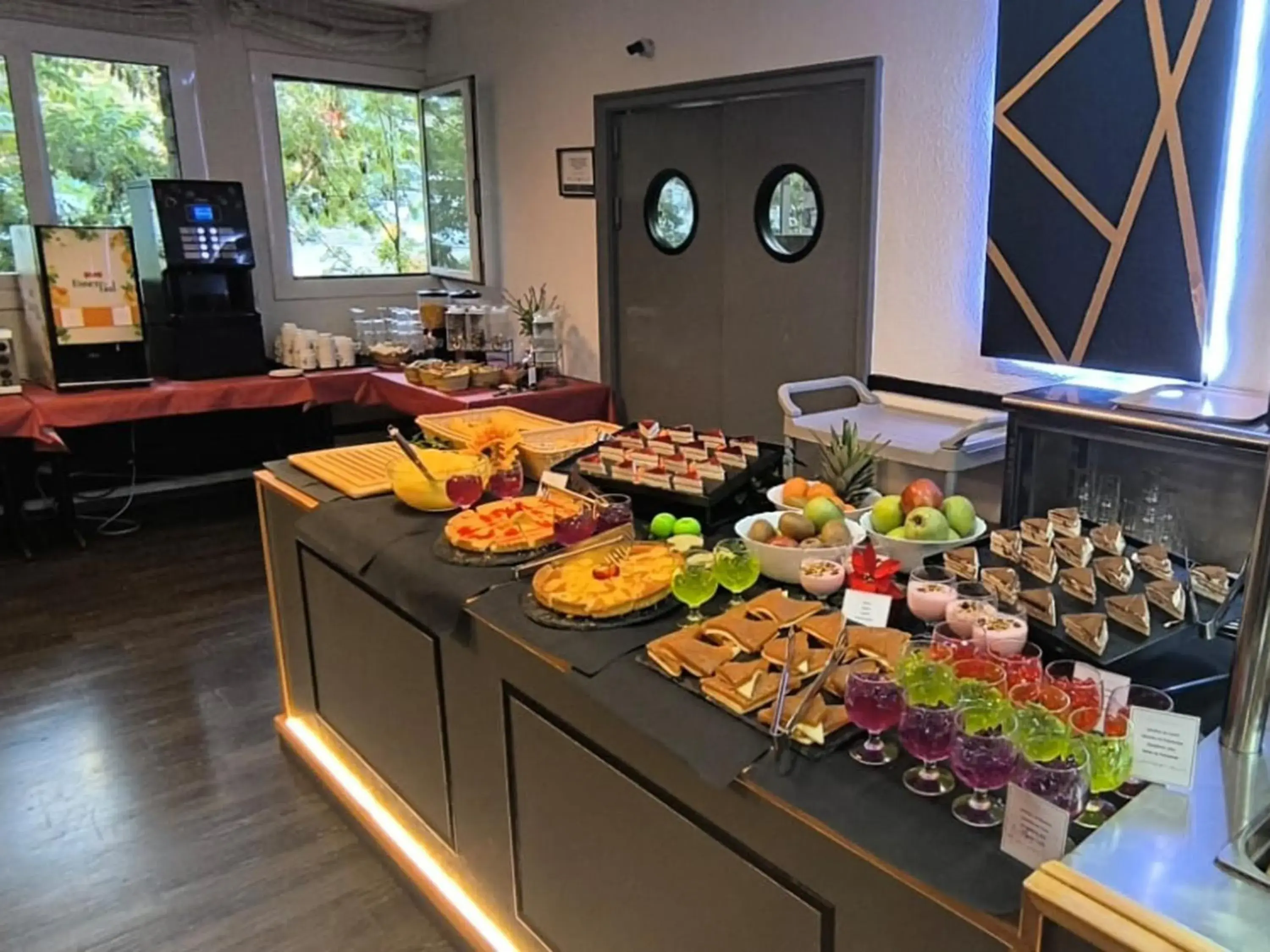 Restaurant/places to eat in Hotel Pere D'Urg 3000 Restaurant/places to eat in Hotel Pere D'Urg 3000