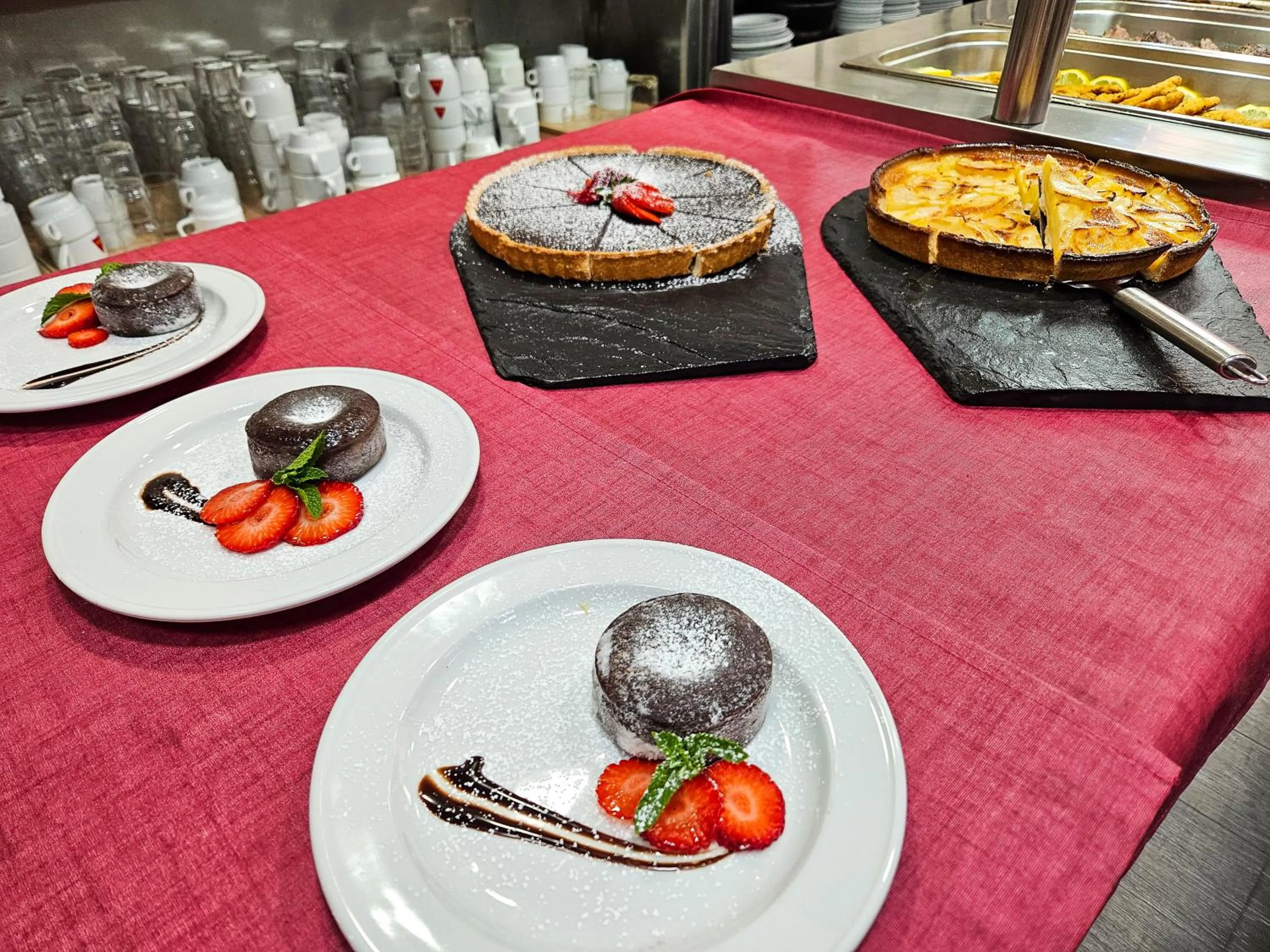 Restaurant/places to eat in Hotel Pere D'Urg 3000