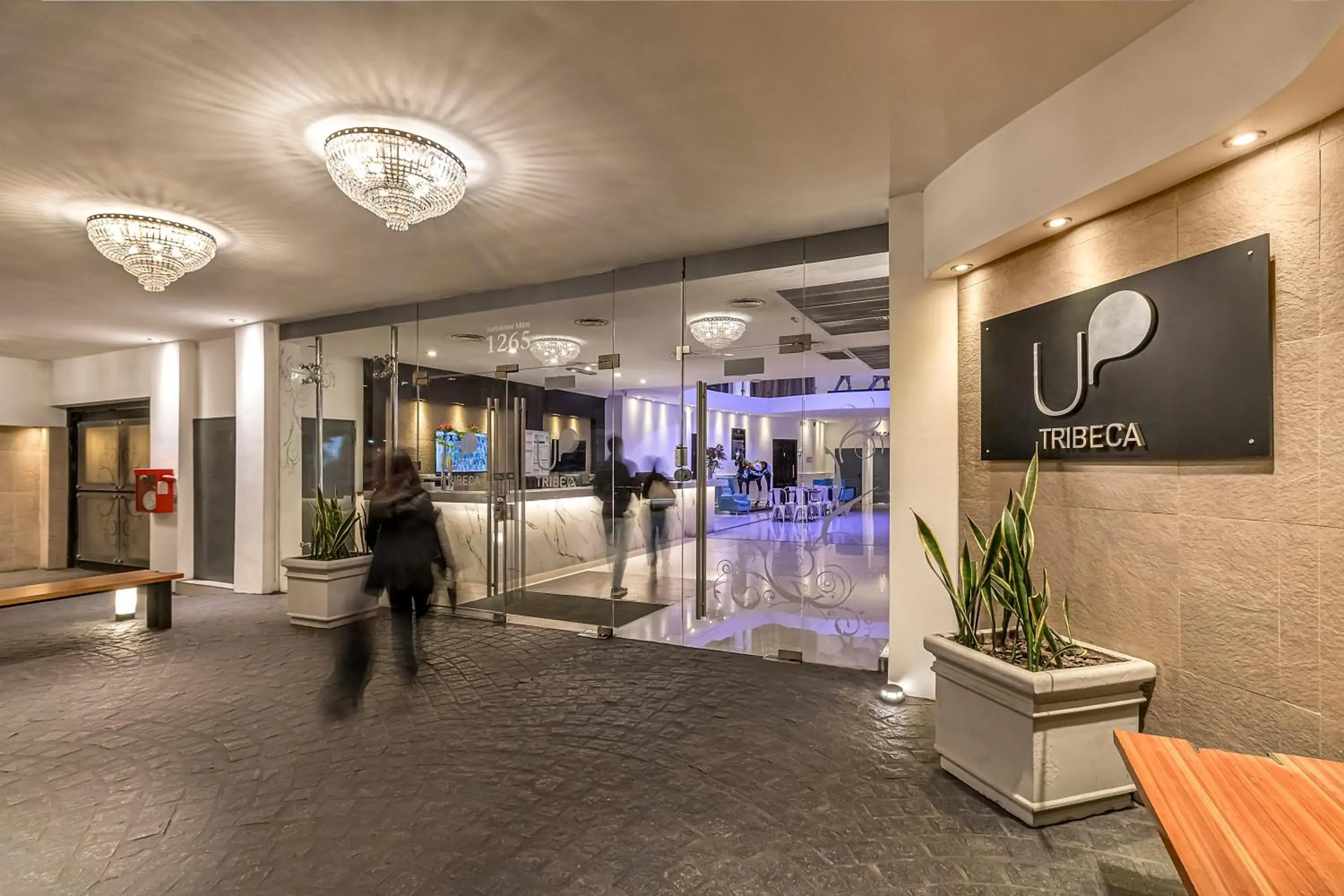 Facade/entrance in Up Tribeca Facade/entrance in Up Tribeca