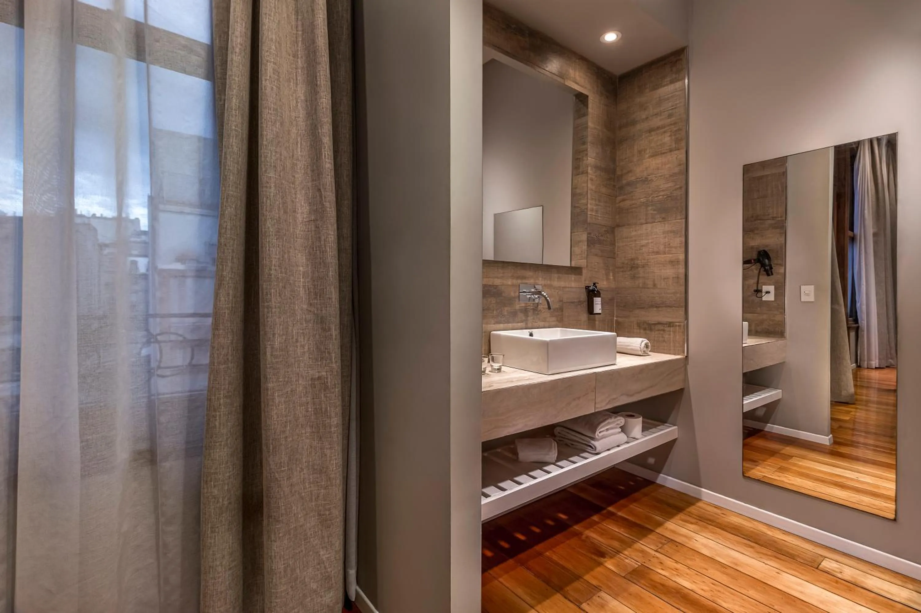 Bathroom in Up Tribeca