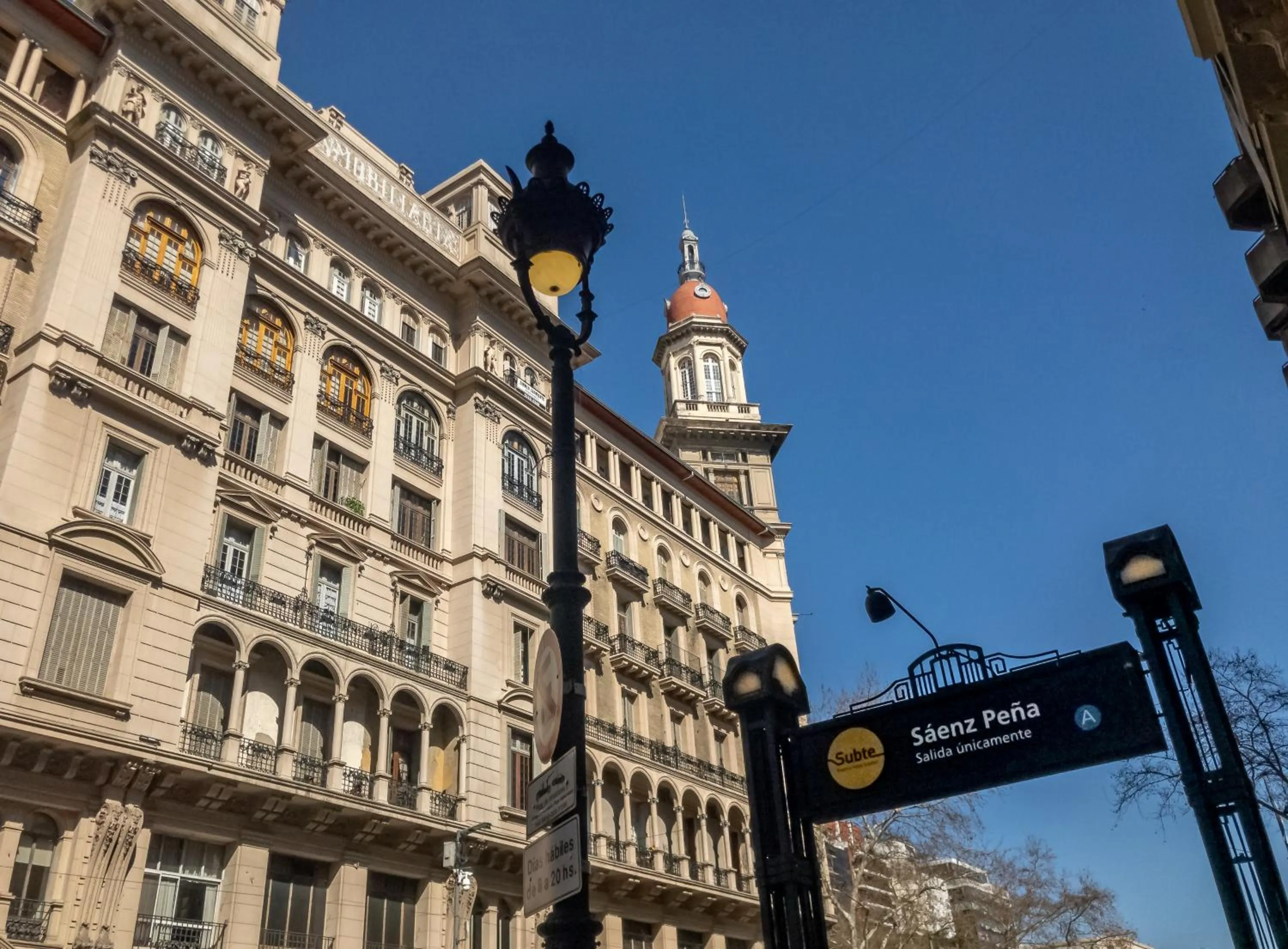 Shopping Area in Up Tribeca