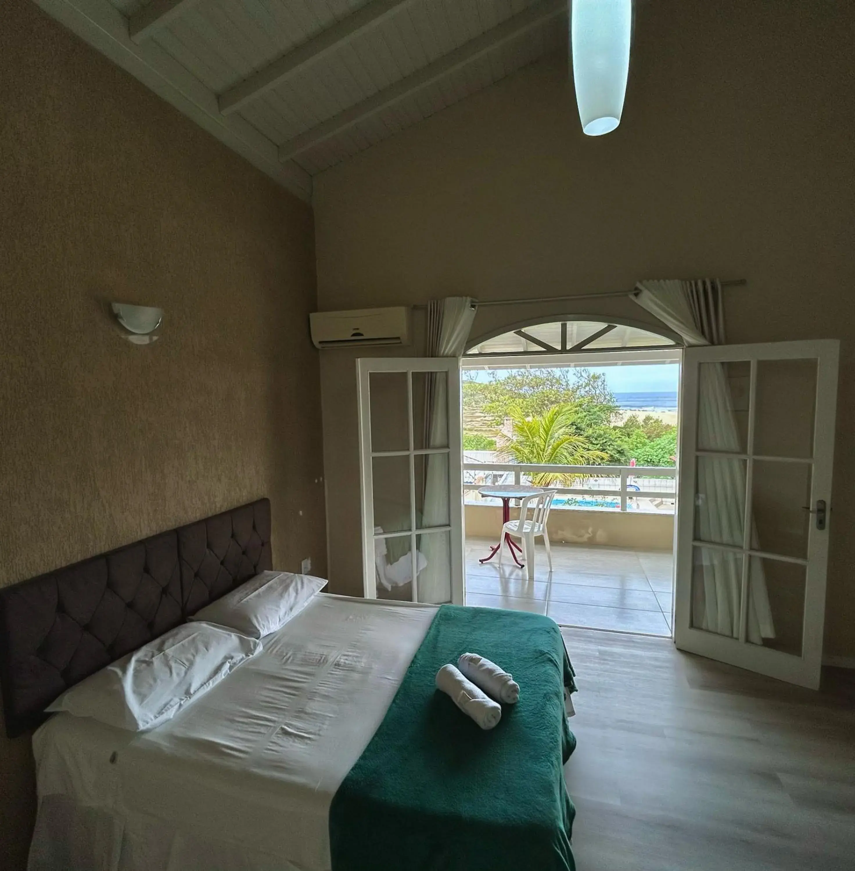 Double Room with Sea View - single occupancy in Hotel & Pousada Bella Vista Double Room with Sea View - single occupancy in Hotel & Pousada Bella Vista