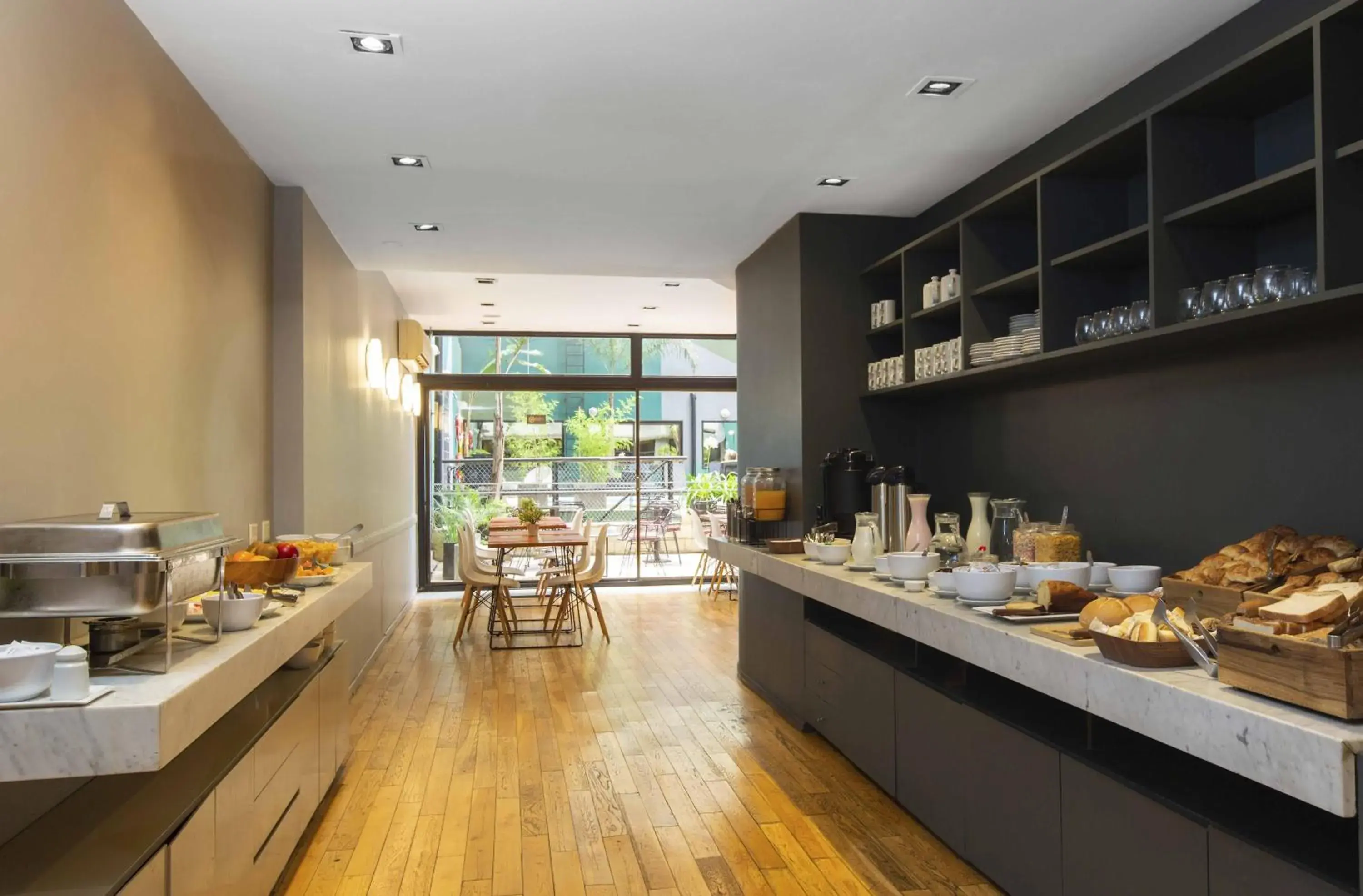 Breakfast in Deco Collection Breakfast in Deco Collection