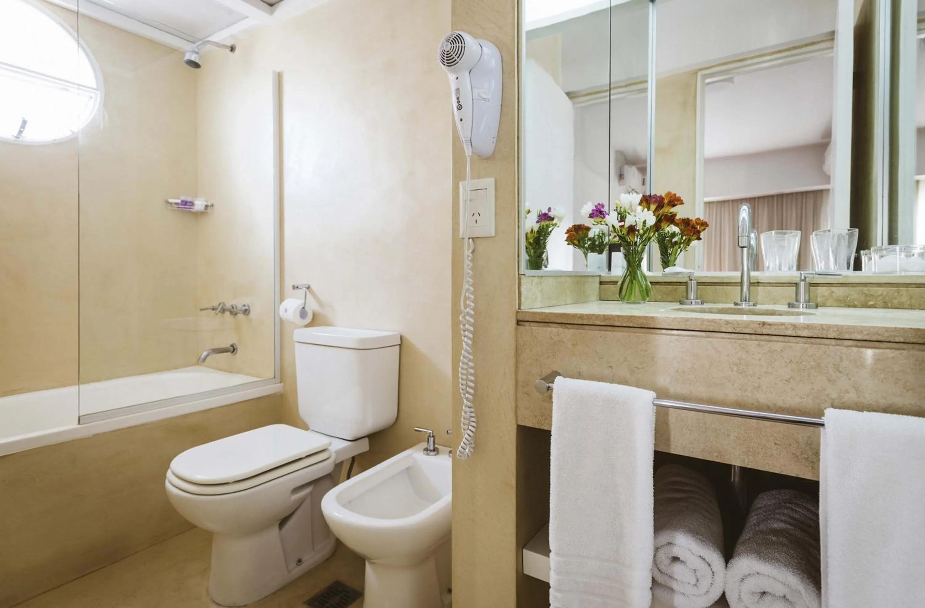 Bathroom in Deco Collection