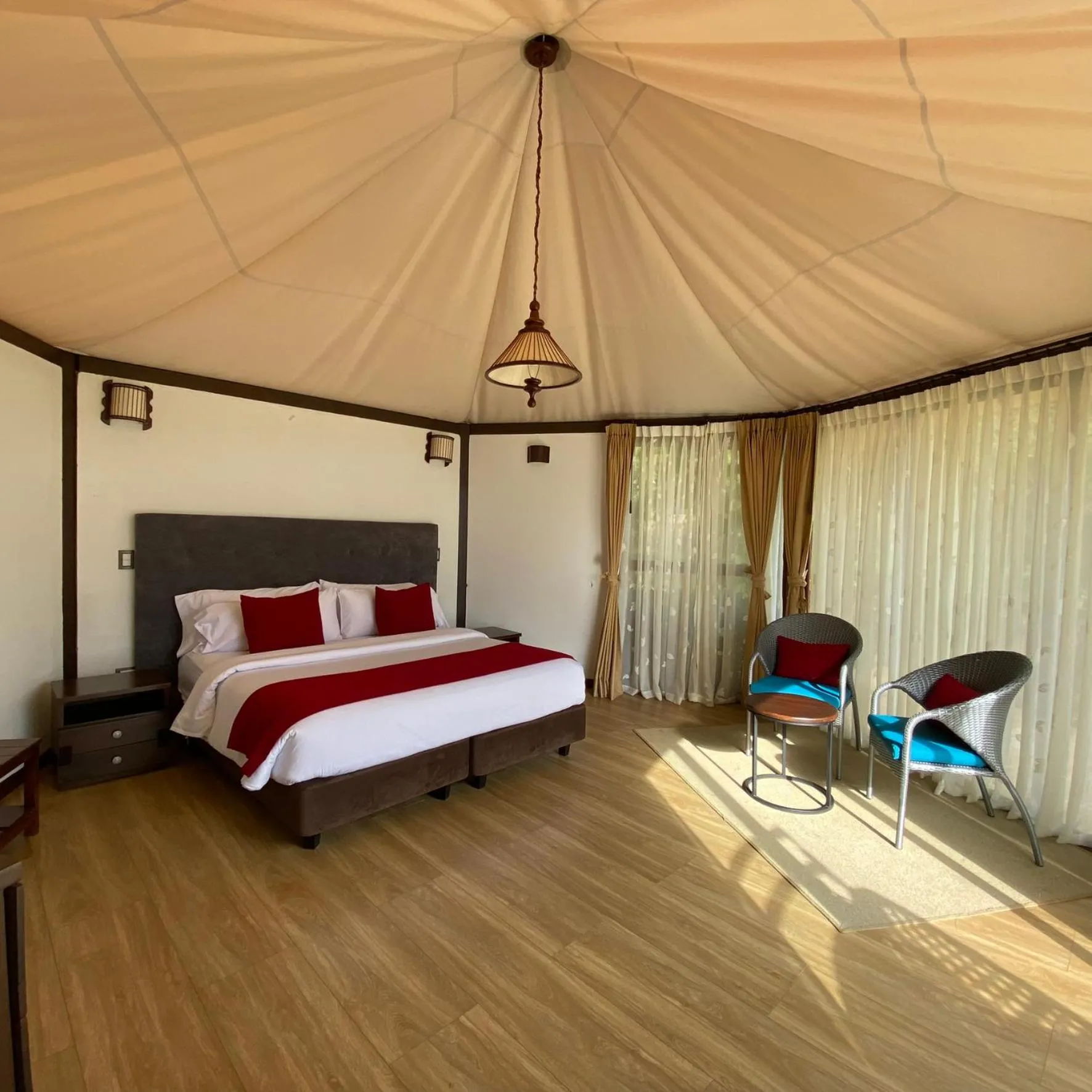 Bedroom, Bed in GENKI LUXURY GLAMPING