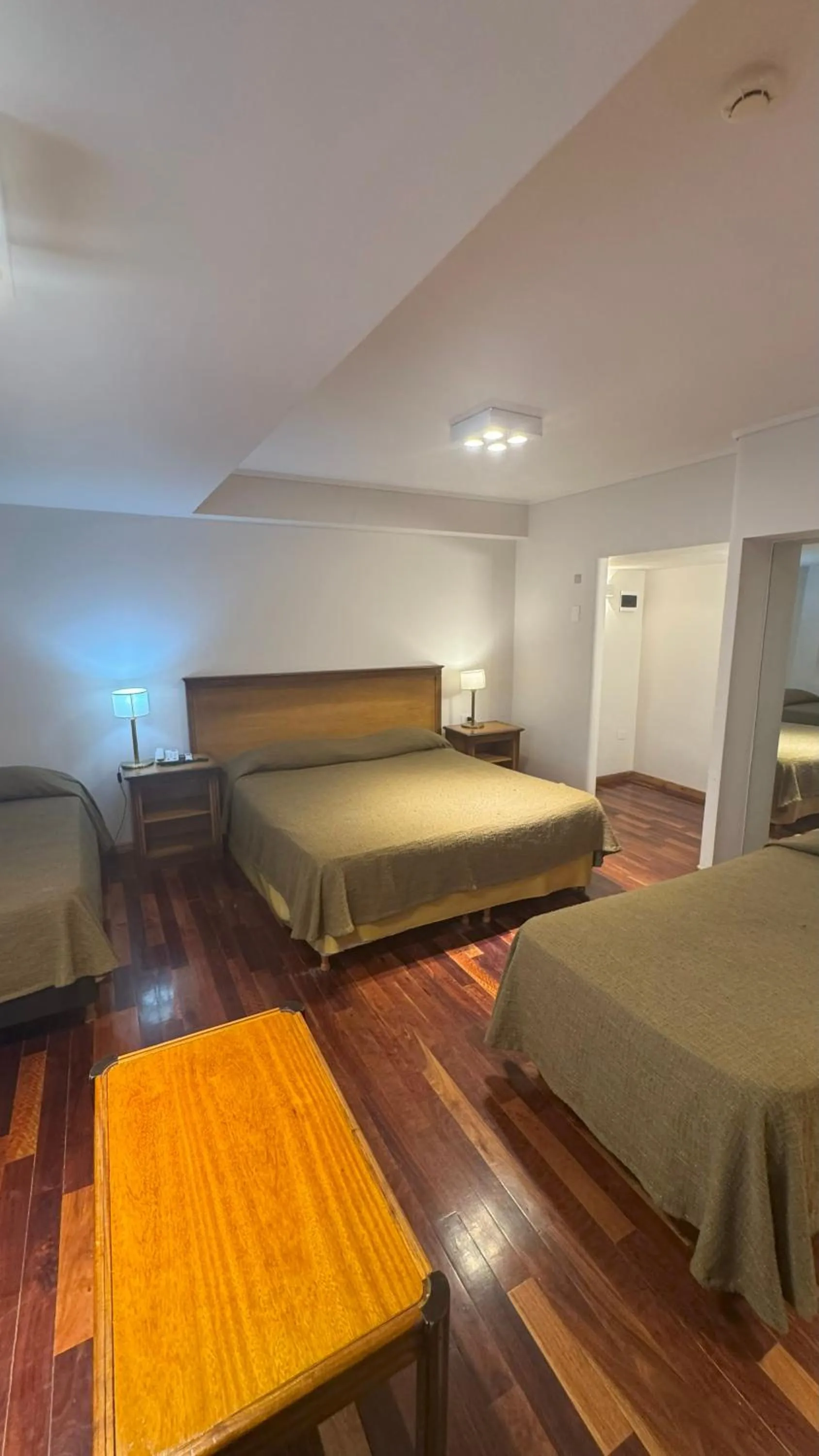 Photo of the whole room, Bed in Tritone Hotel