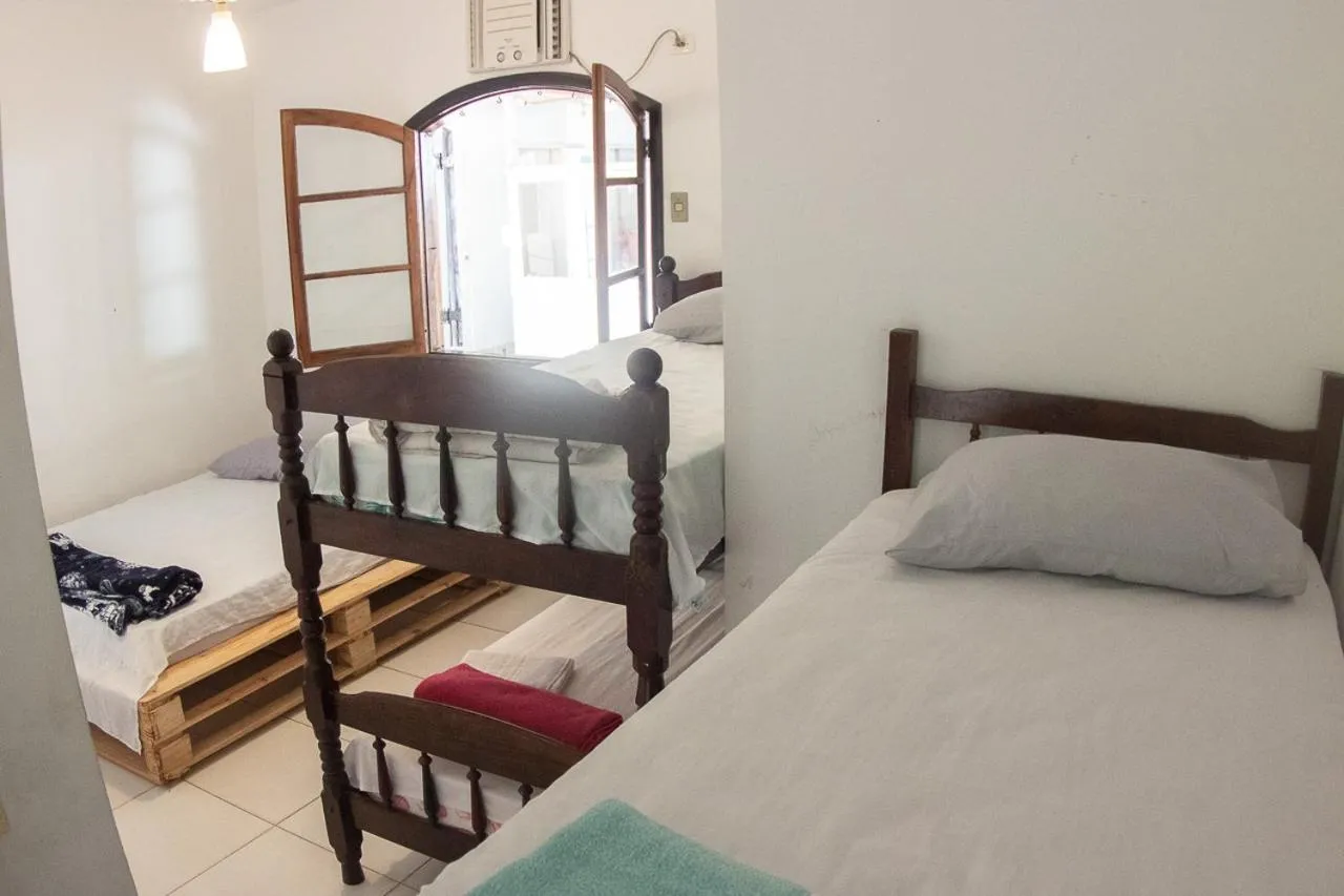 Family Room with Private Bathroom in Pousada Pérola do Guarujá Ltda- Me