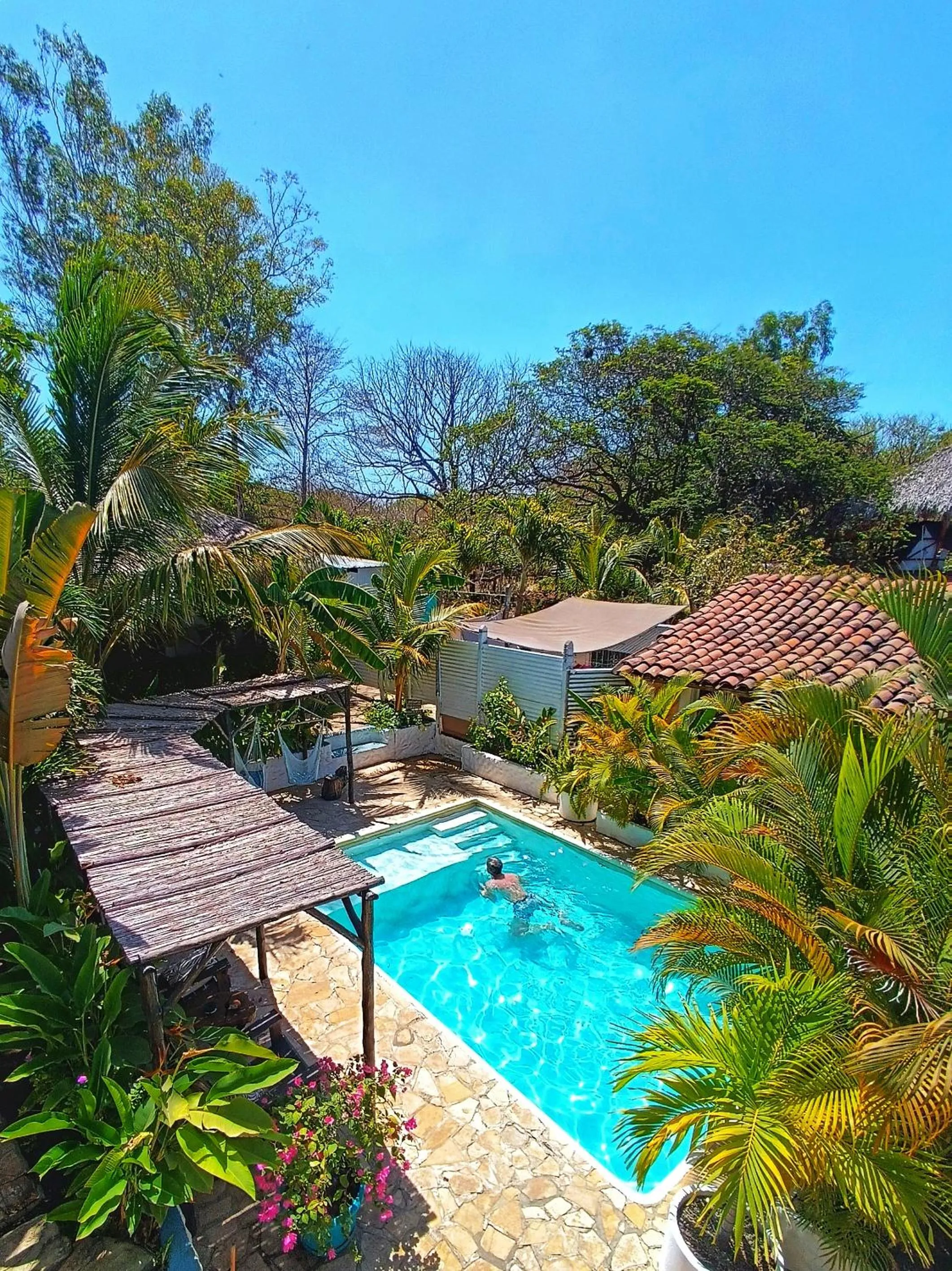 Garden view in Hotel Cabañas Puesta del Sol