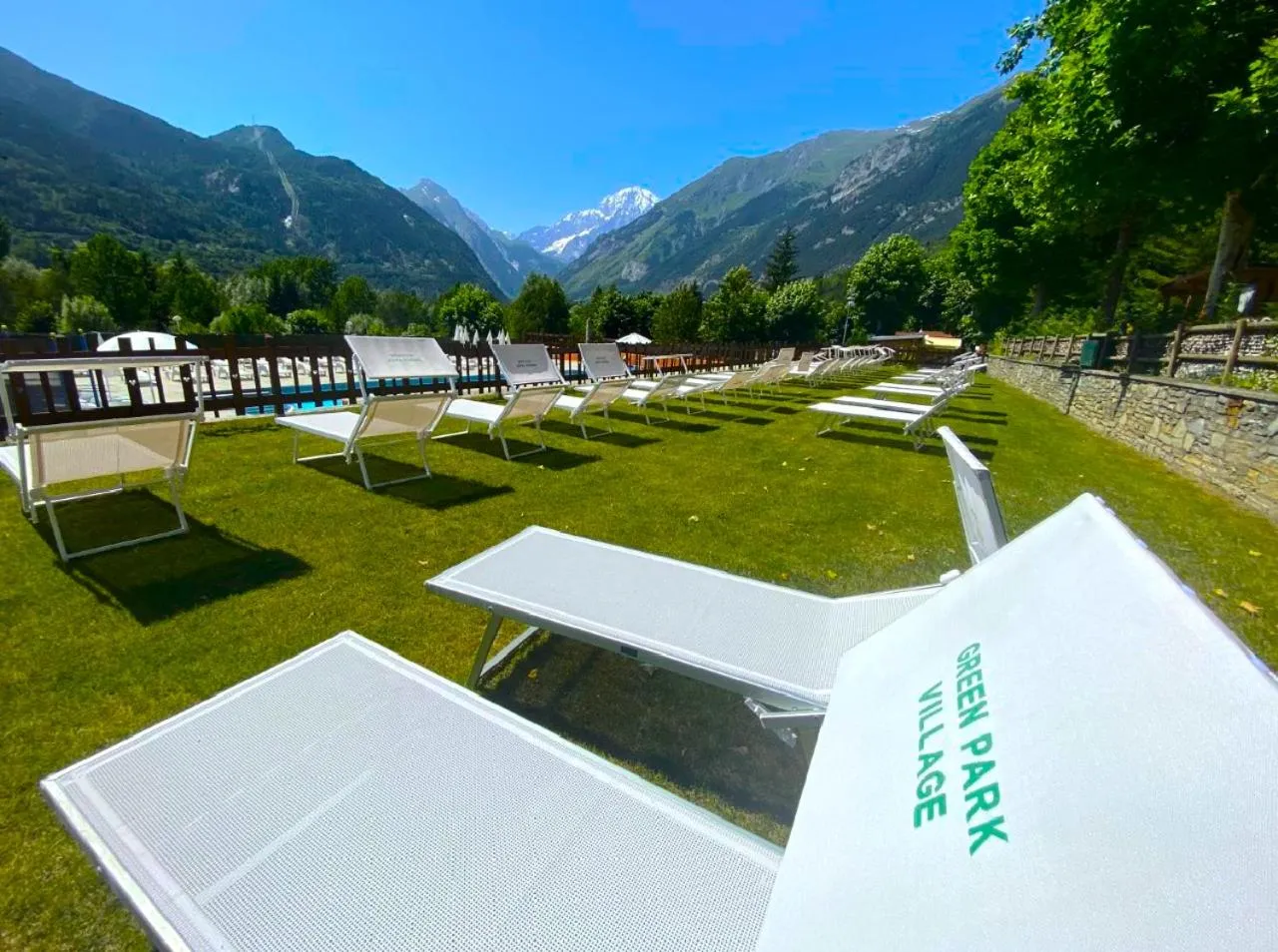 Bijoux Des Alpes - Mont Blanc Village