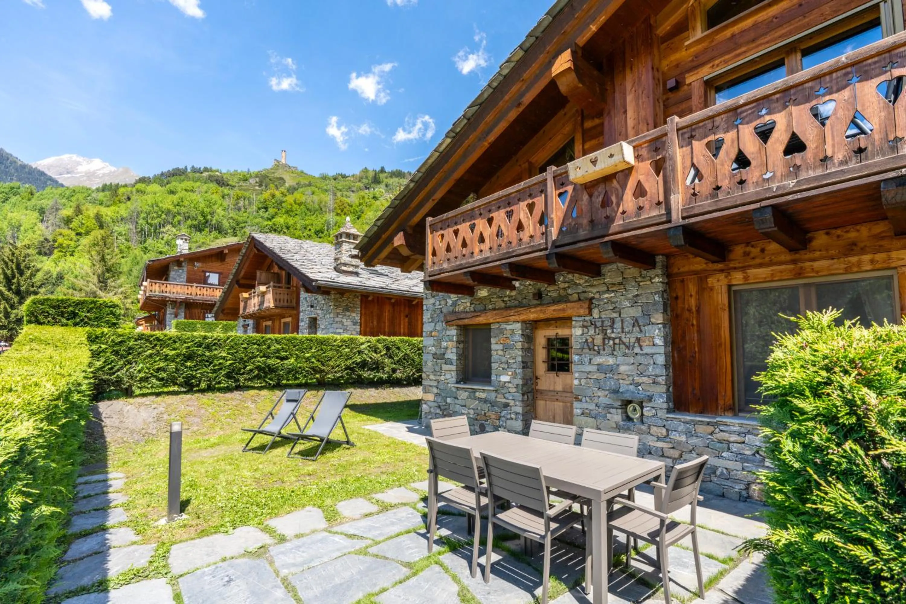 Patio in Bijoux Des Alpes - Mont Blanc Village