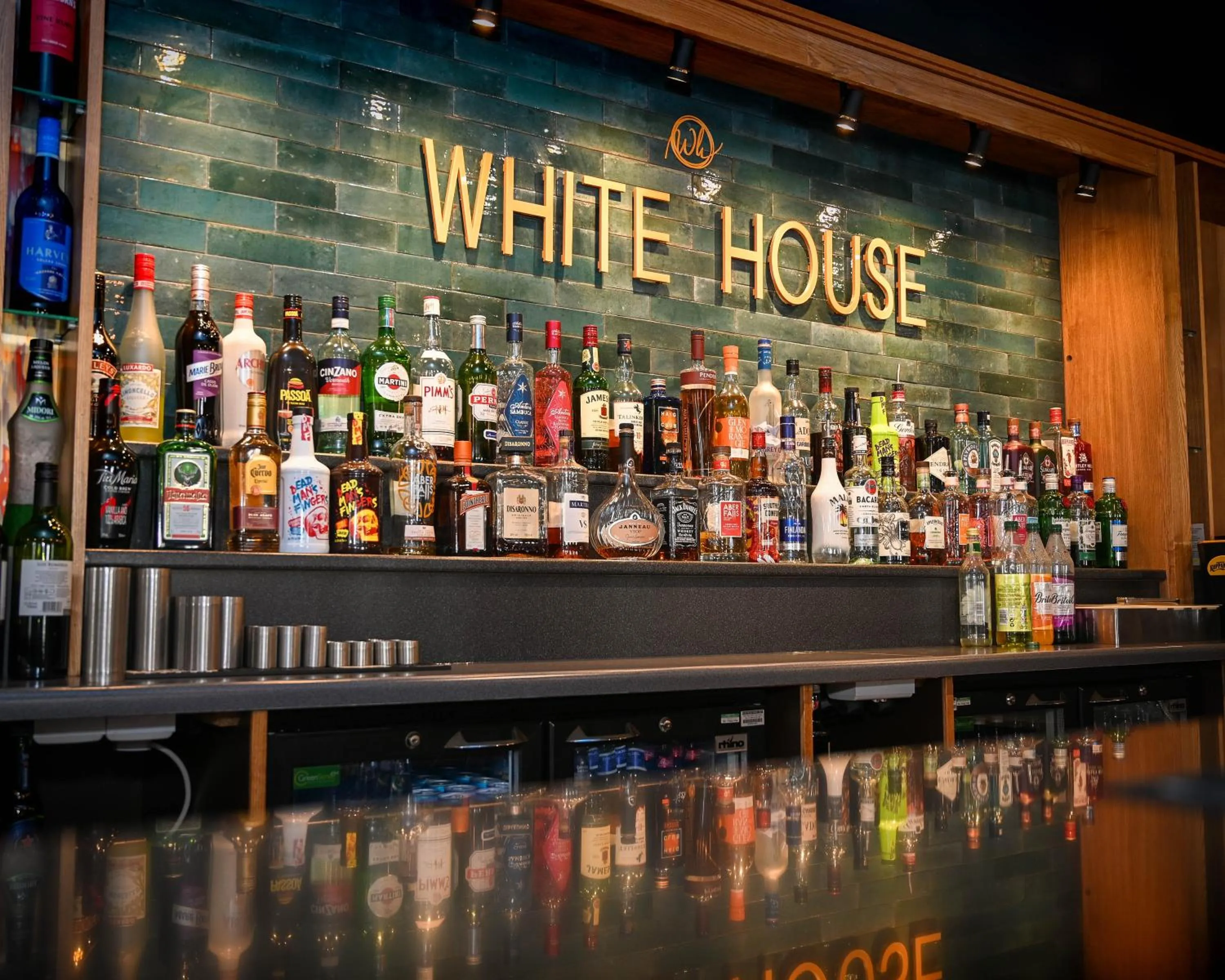 Lounge or bar in White House