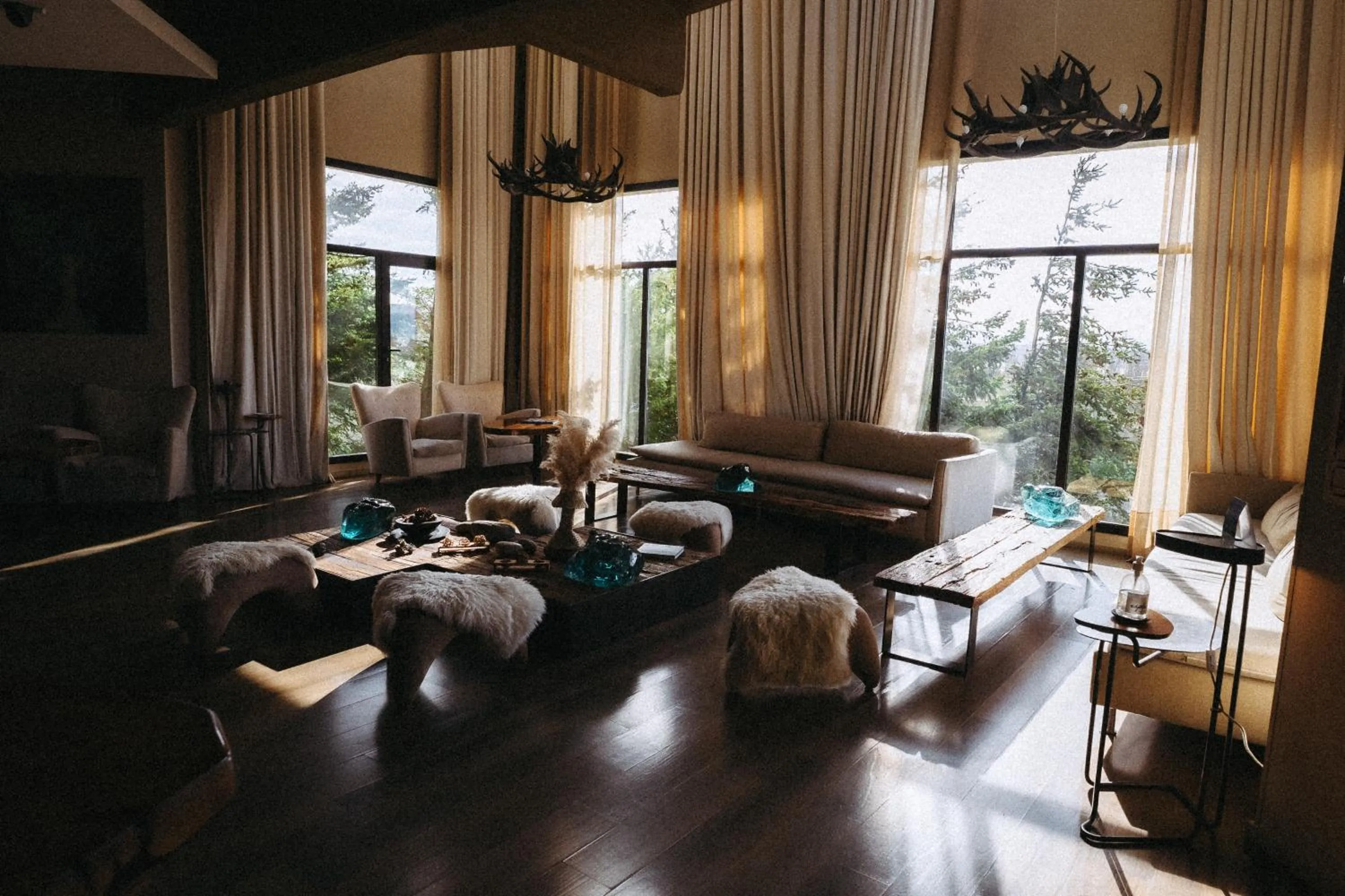 Lounge or bar in Esplendor by Wyndham El Calafate