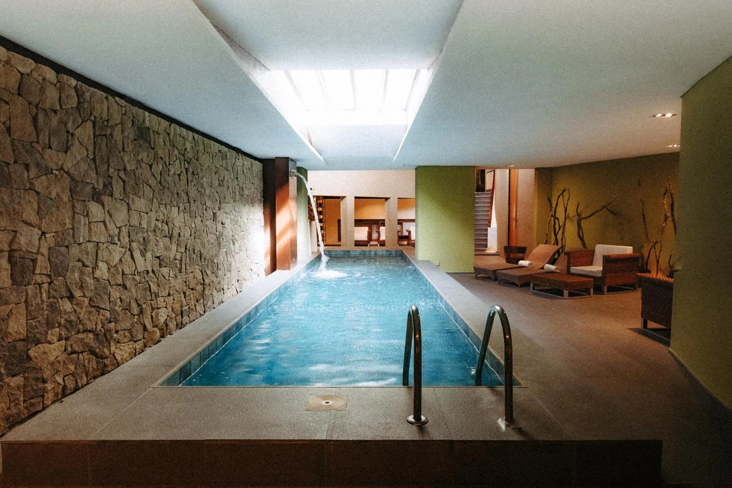 Swimming pool in Esplendor by Wyndham El Calafate