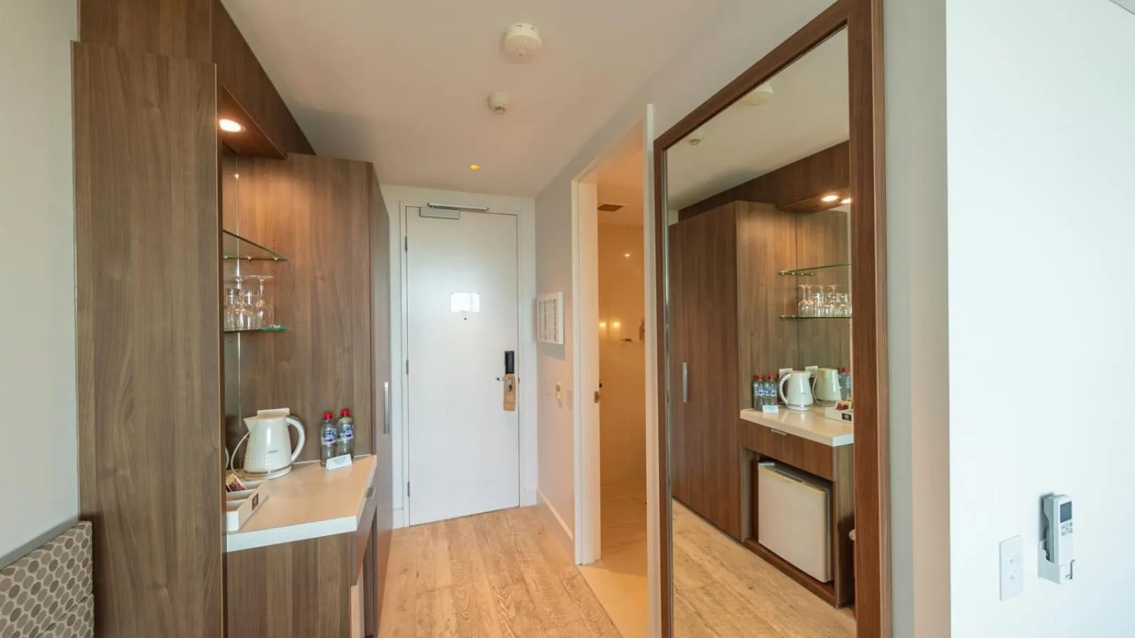 Coffee/tea facilities in The Sands Torquay