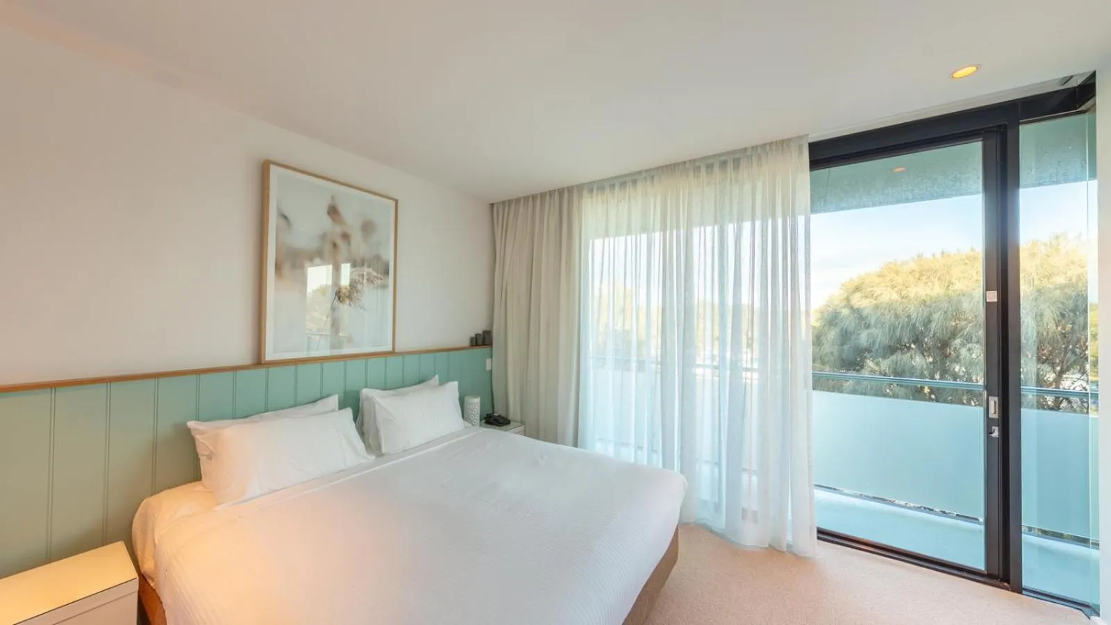 Bed in The Sands Torquay