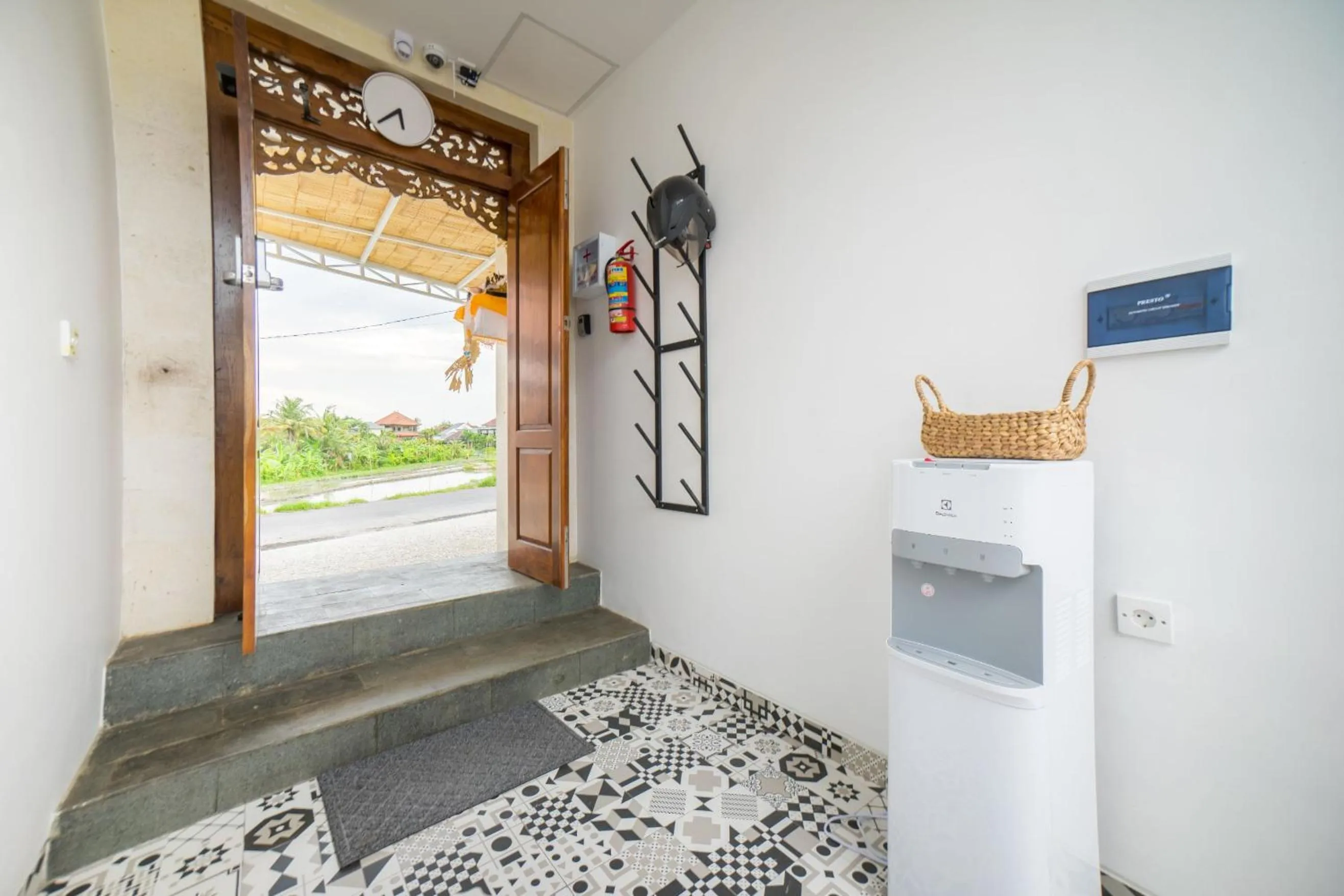 Property building in Fourleaf