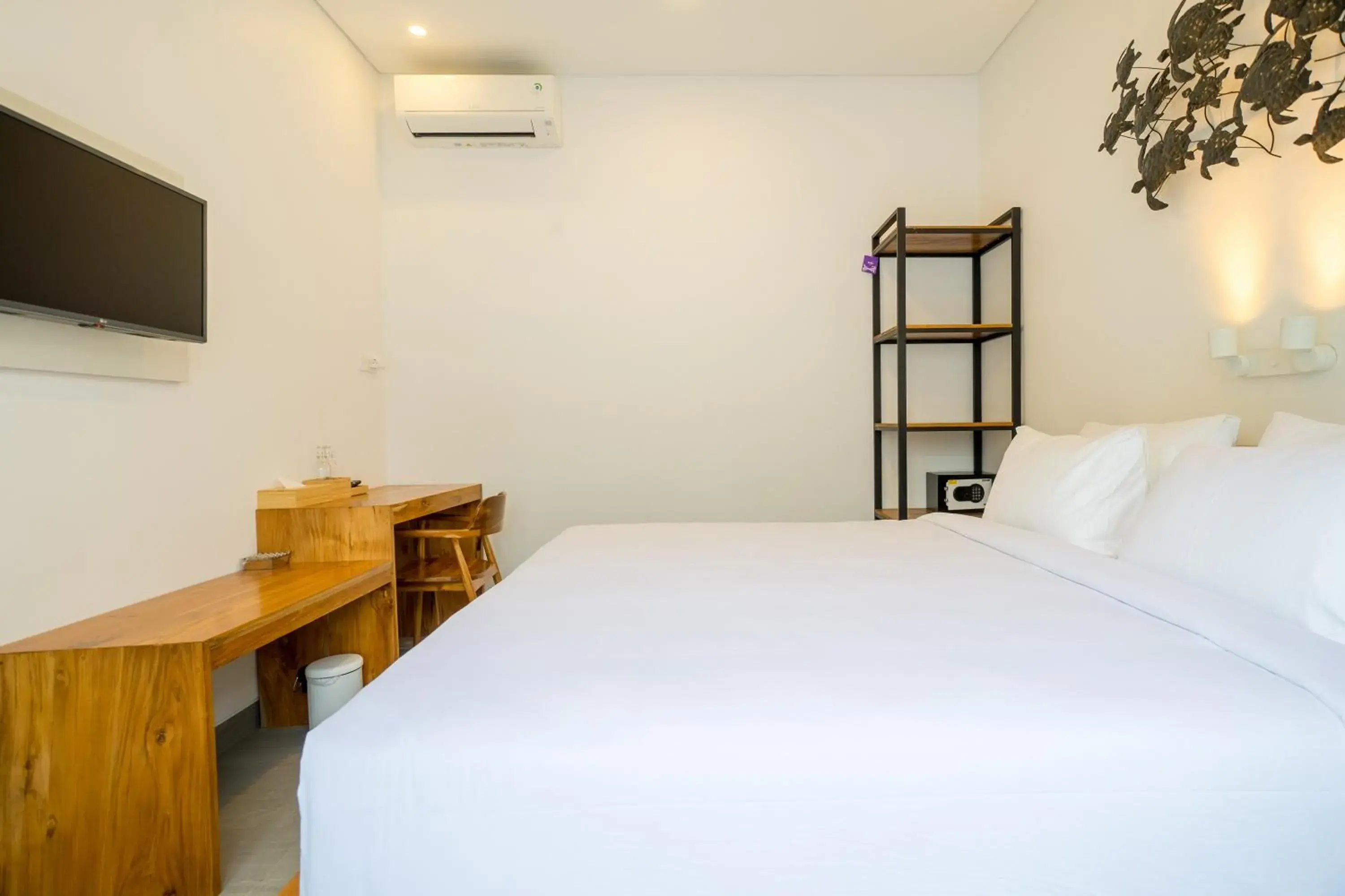 Bedroom, Bed in Fourleaf Bedroom, Bed in Fourleaf