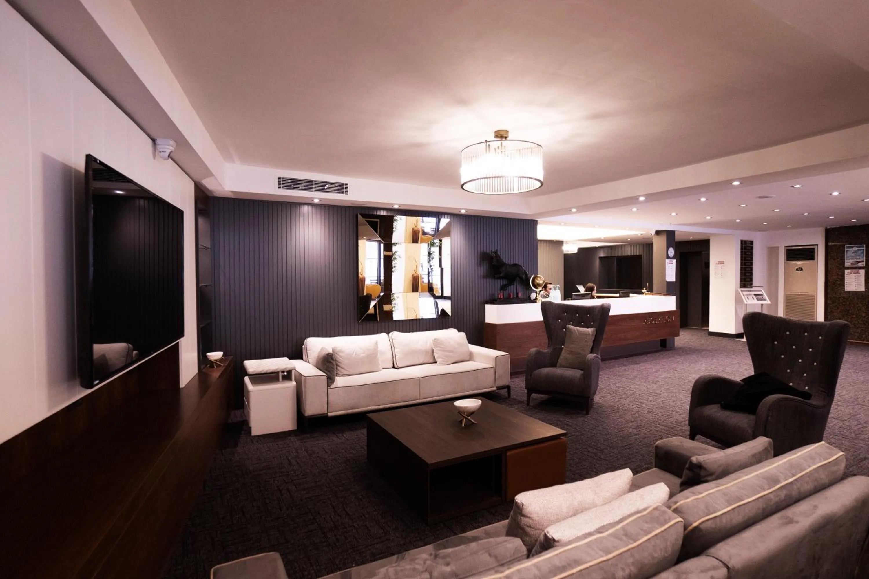 Lobby or reception in UK ANKARA Hotel