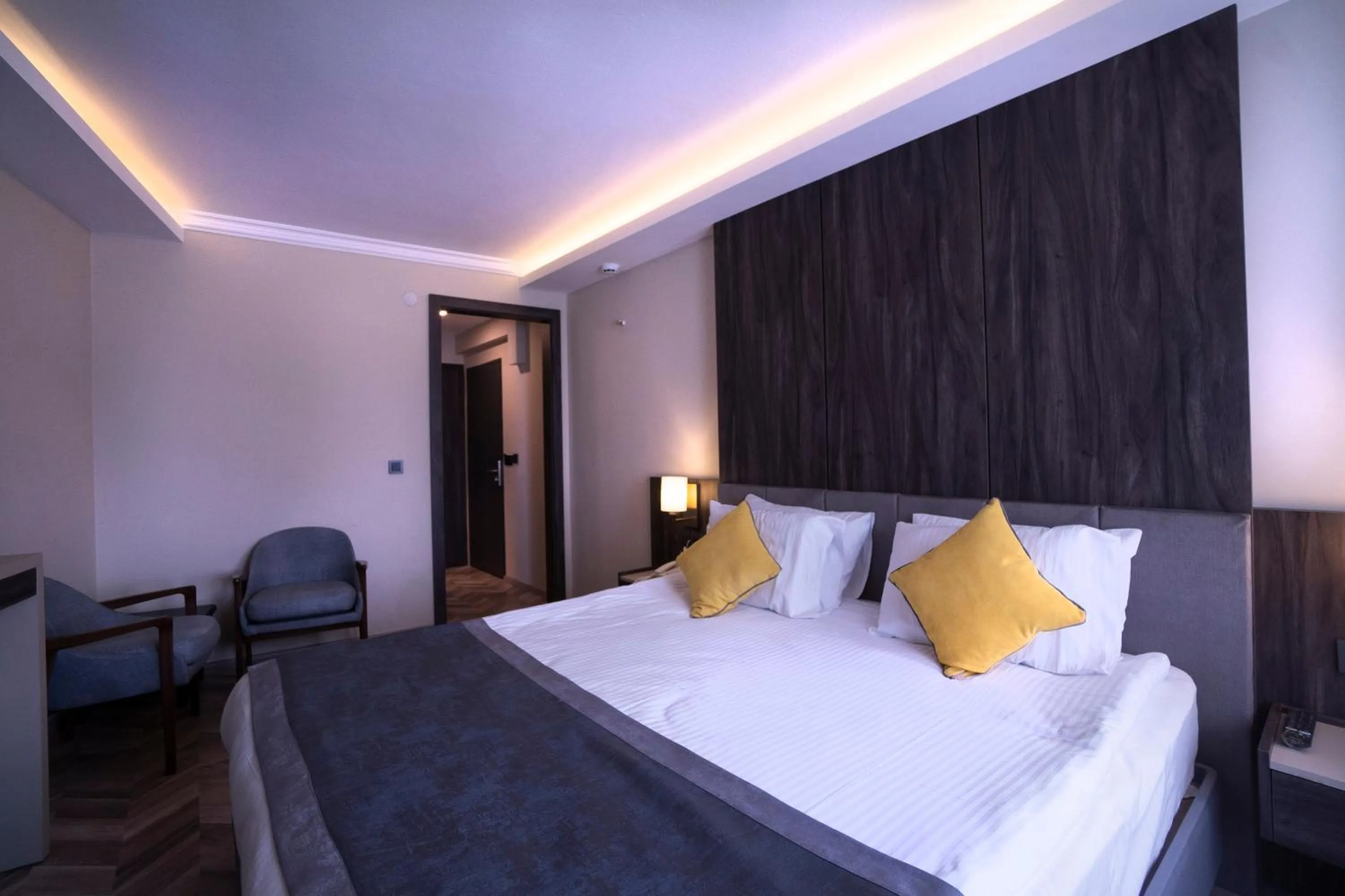 Bedroom, Bed in UK ANKARA Hotel