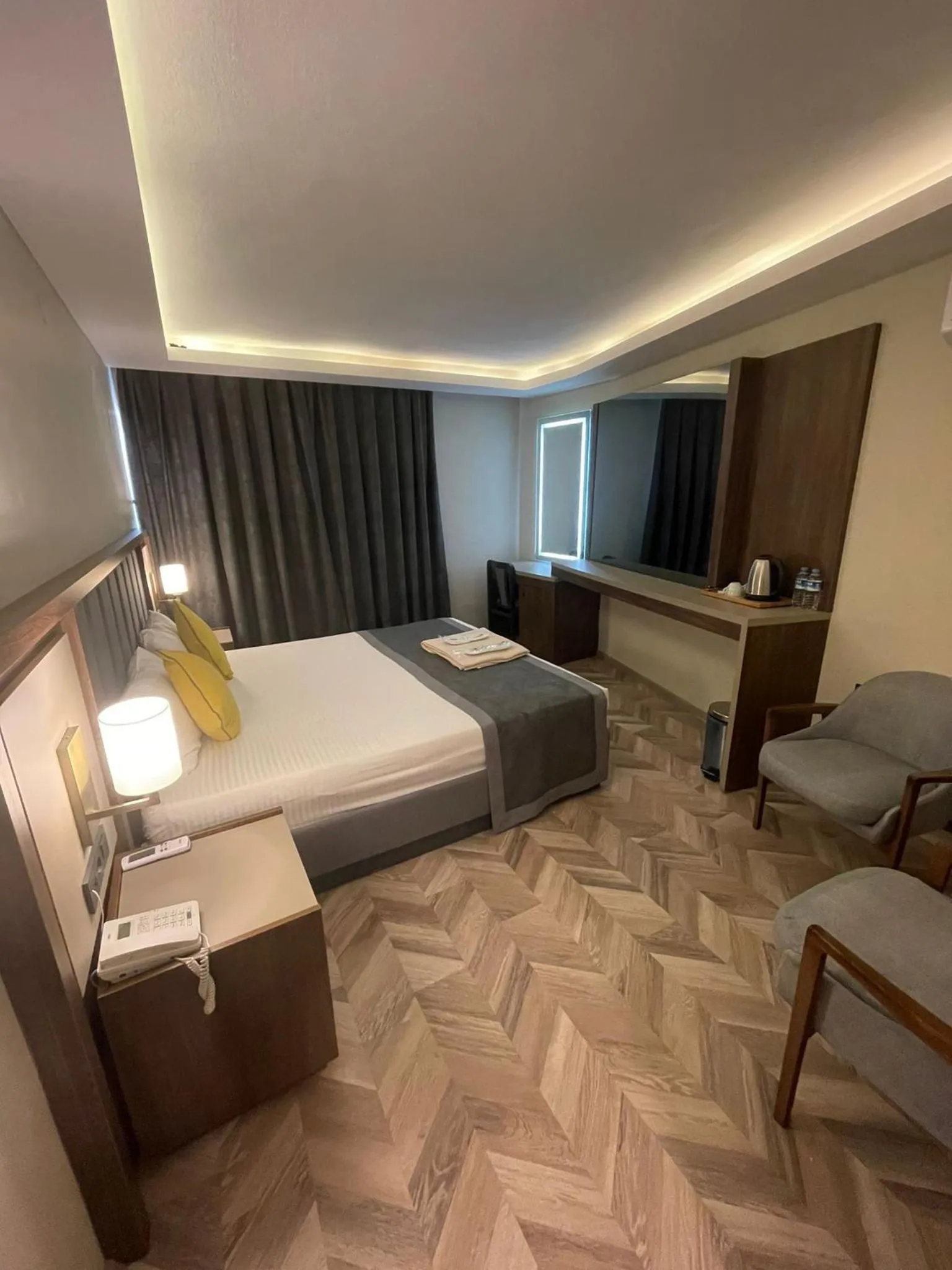 Bedroom, Bed in UK ANKARA Hotel