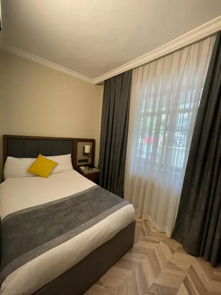 Twin Room in UK ANKARA Hotel Twin Room in UK ANKARA Hotel