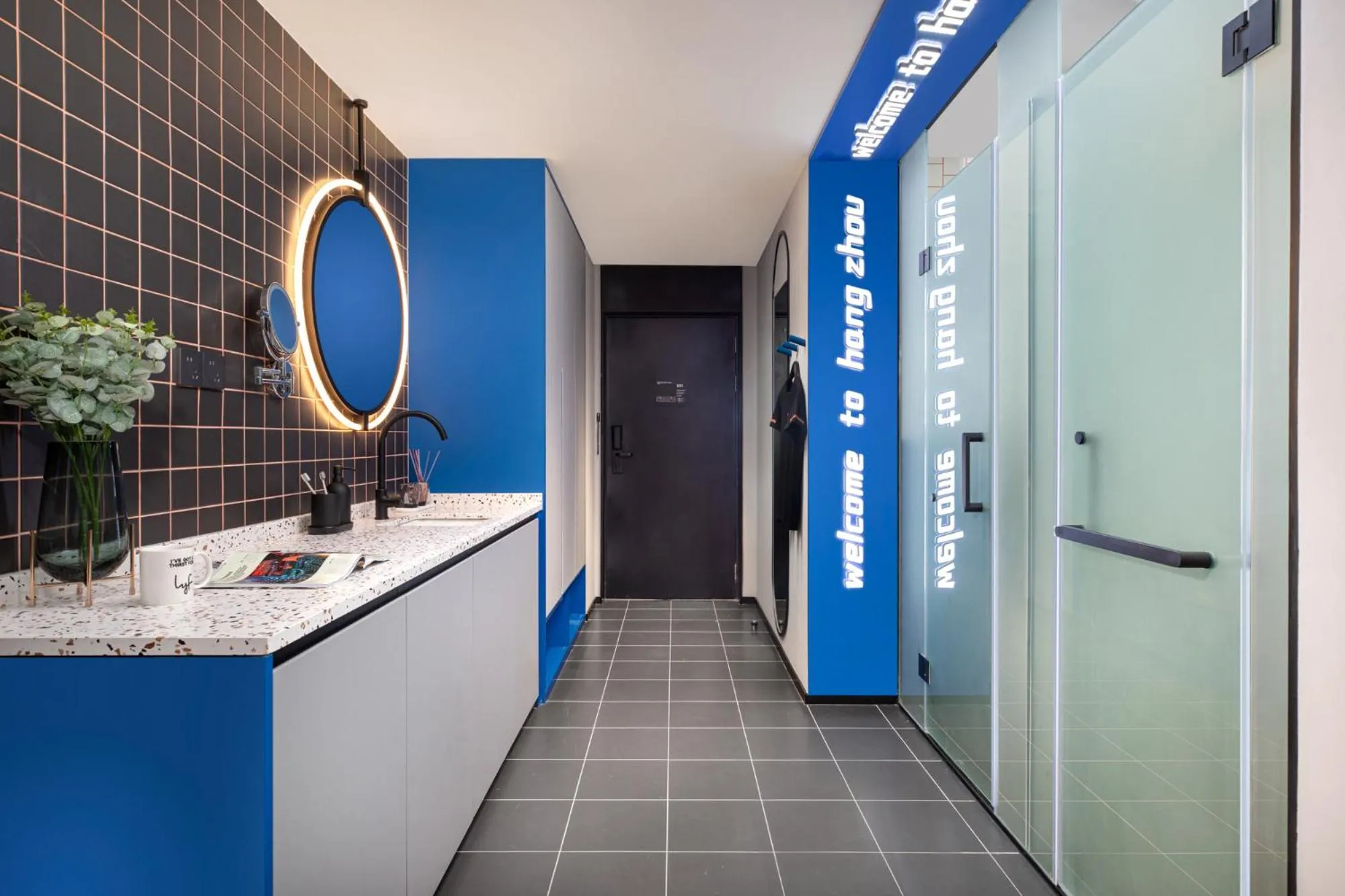 Photo of the whole room in lyf Mid-Town Hangzhou