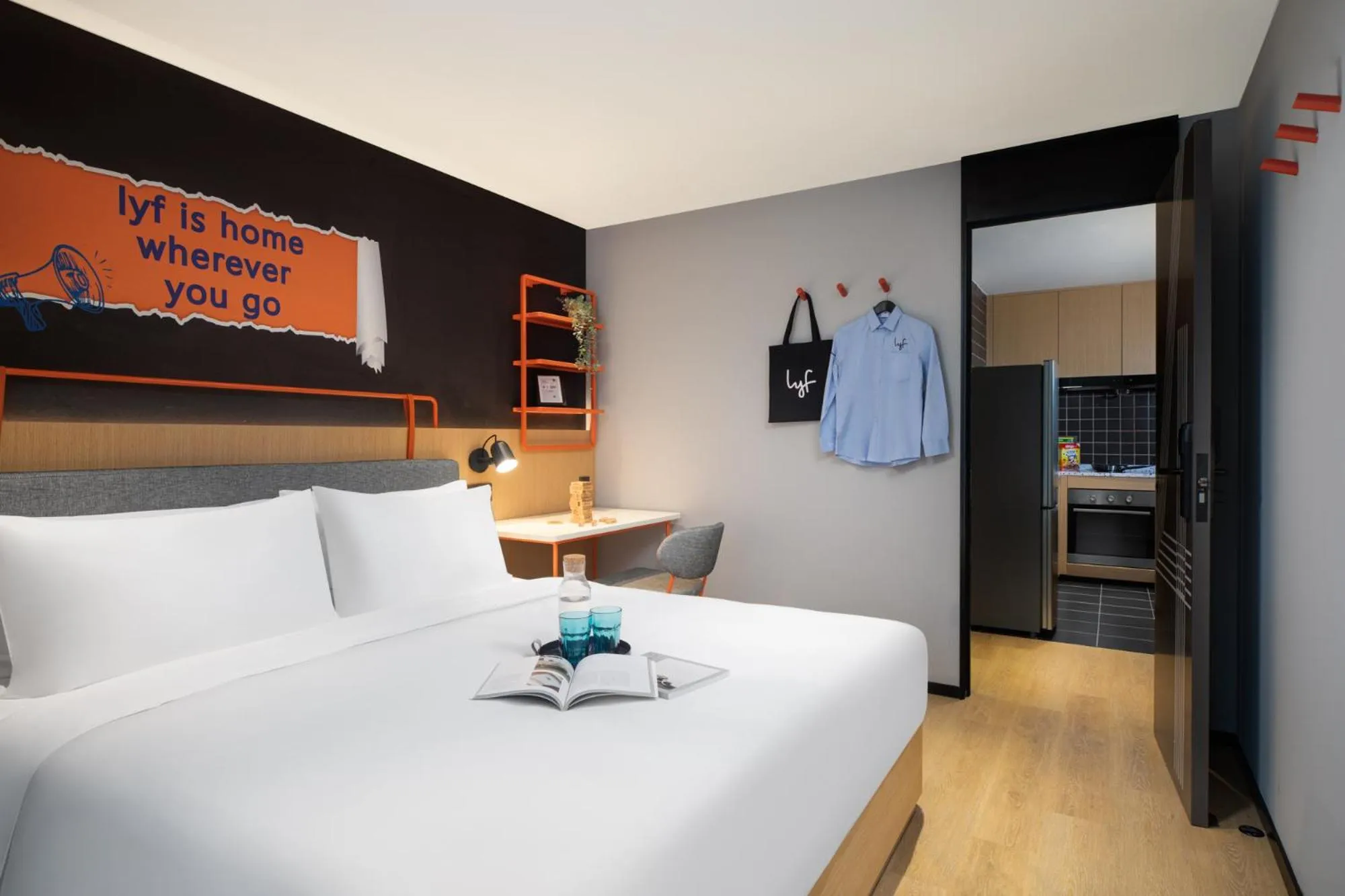 Photo of the whole room in lyf Mid-Town Hangzhou