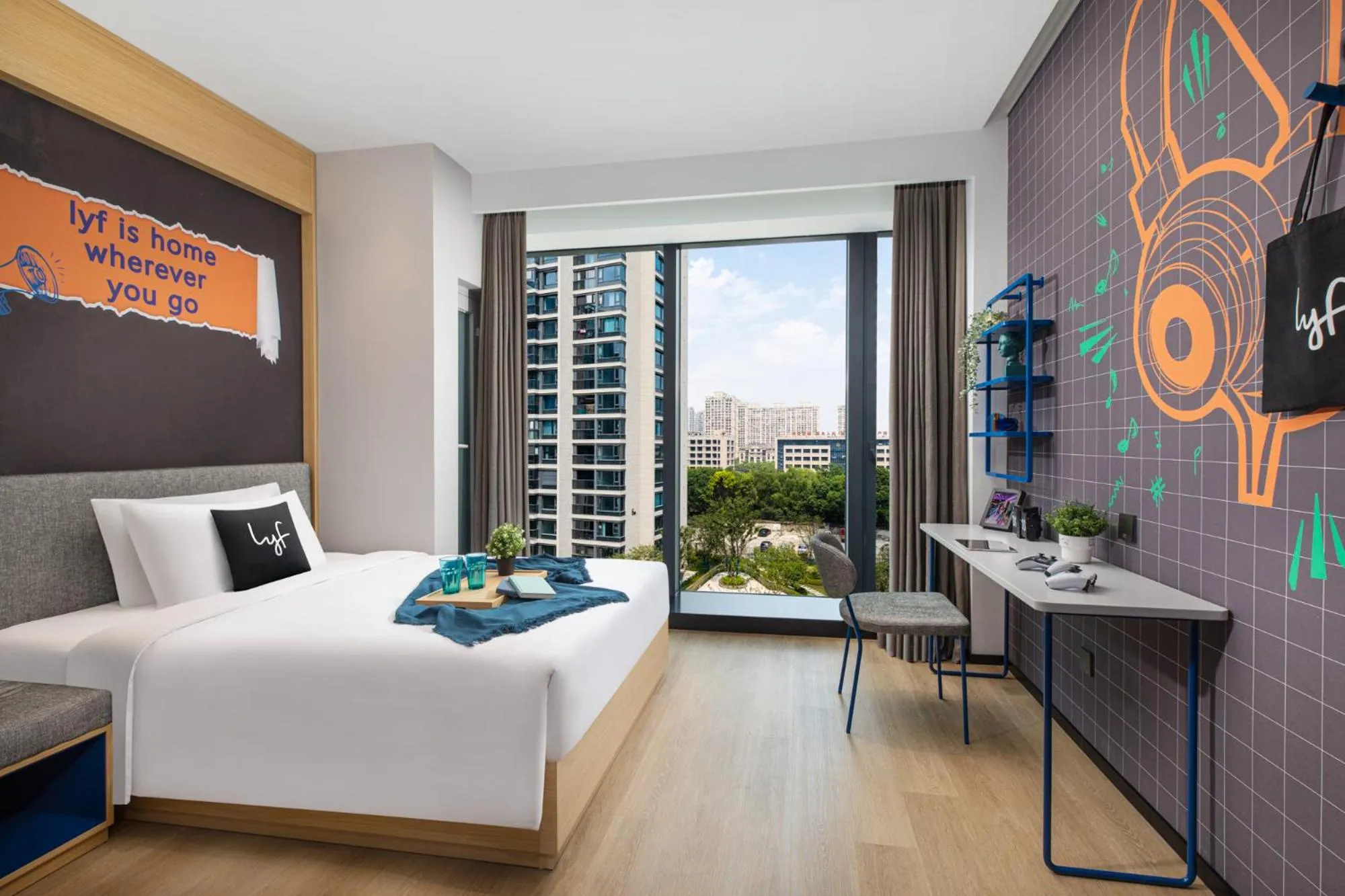 Photo of the whole room in lyf Mid-Town Hangzhou