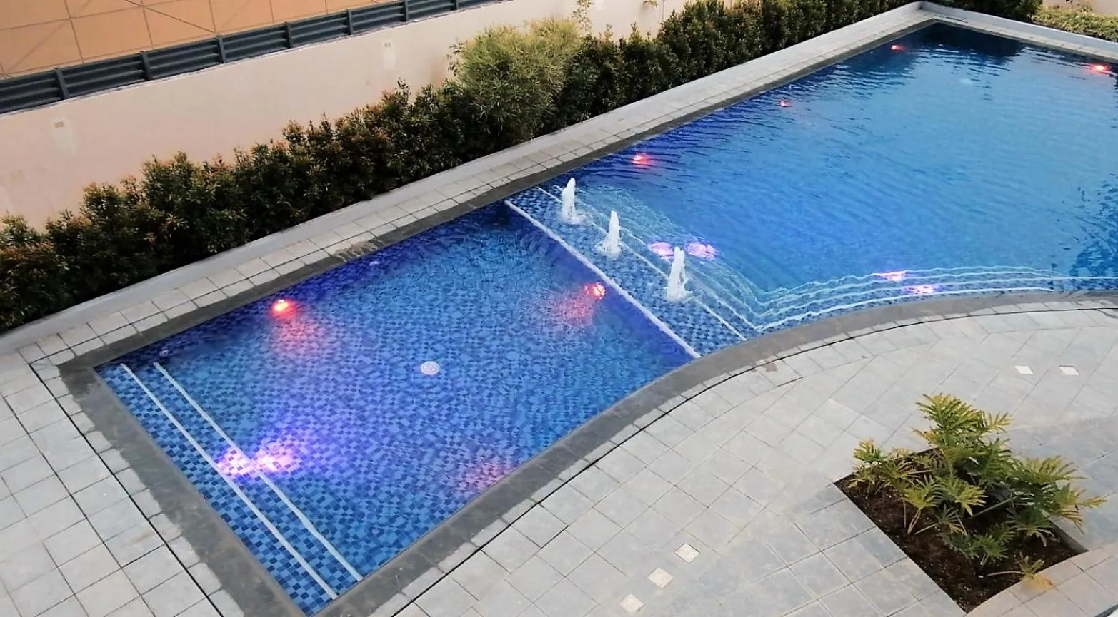 Swimming pool in AEON SUITES Staycation