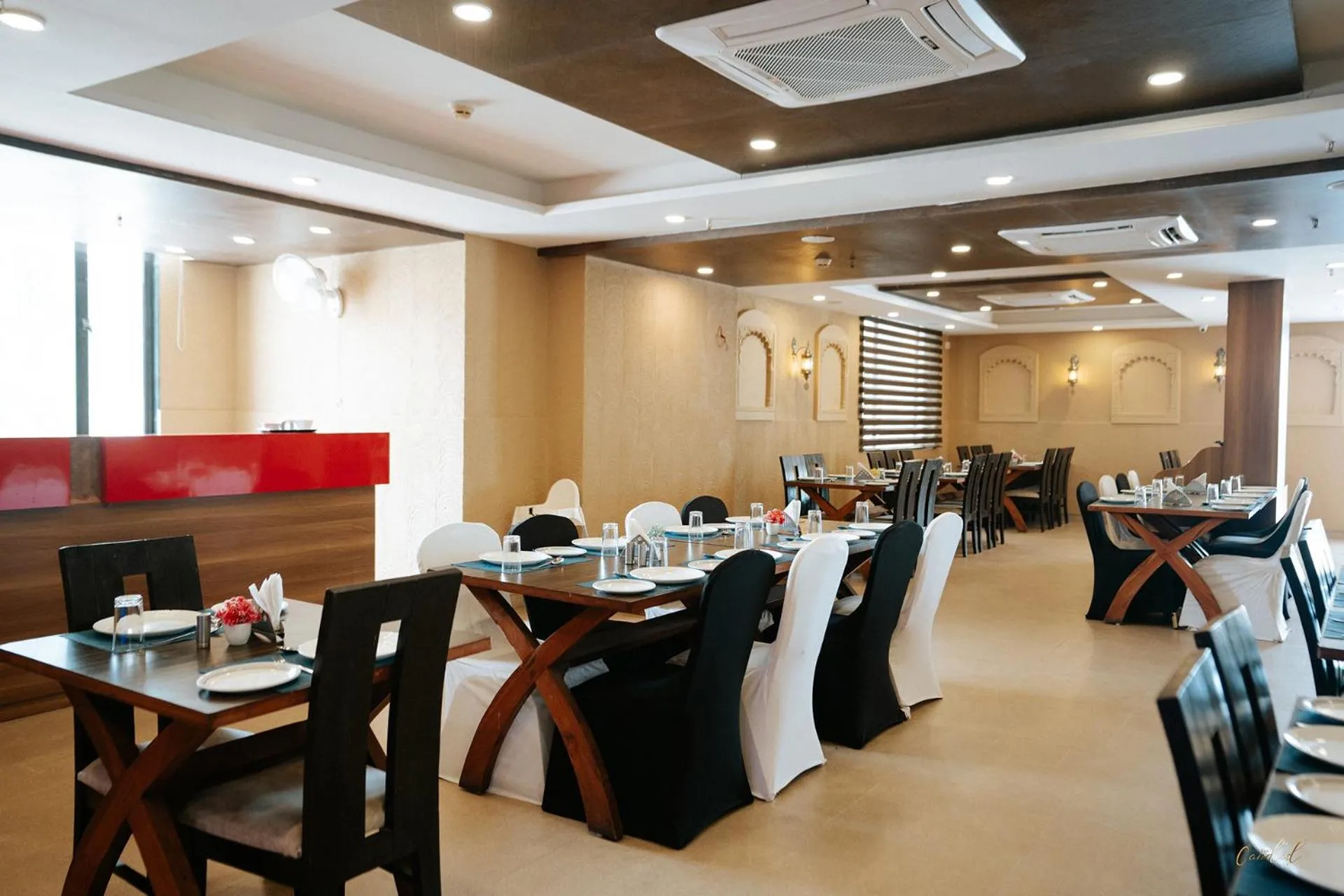 Daksh The Madhuvan Suites Dwarka