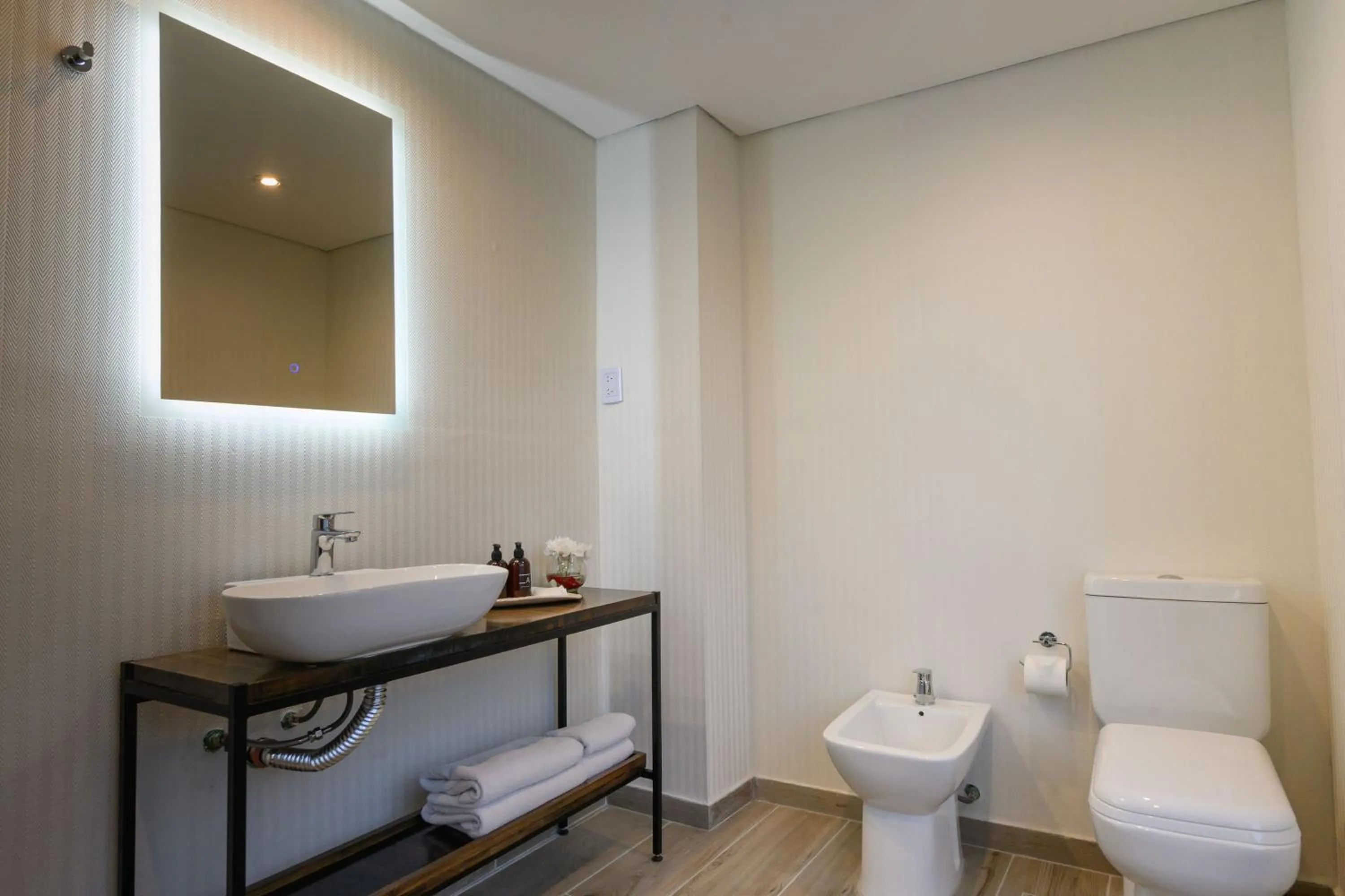 Bathroom in Midtown Boutique Hotel