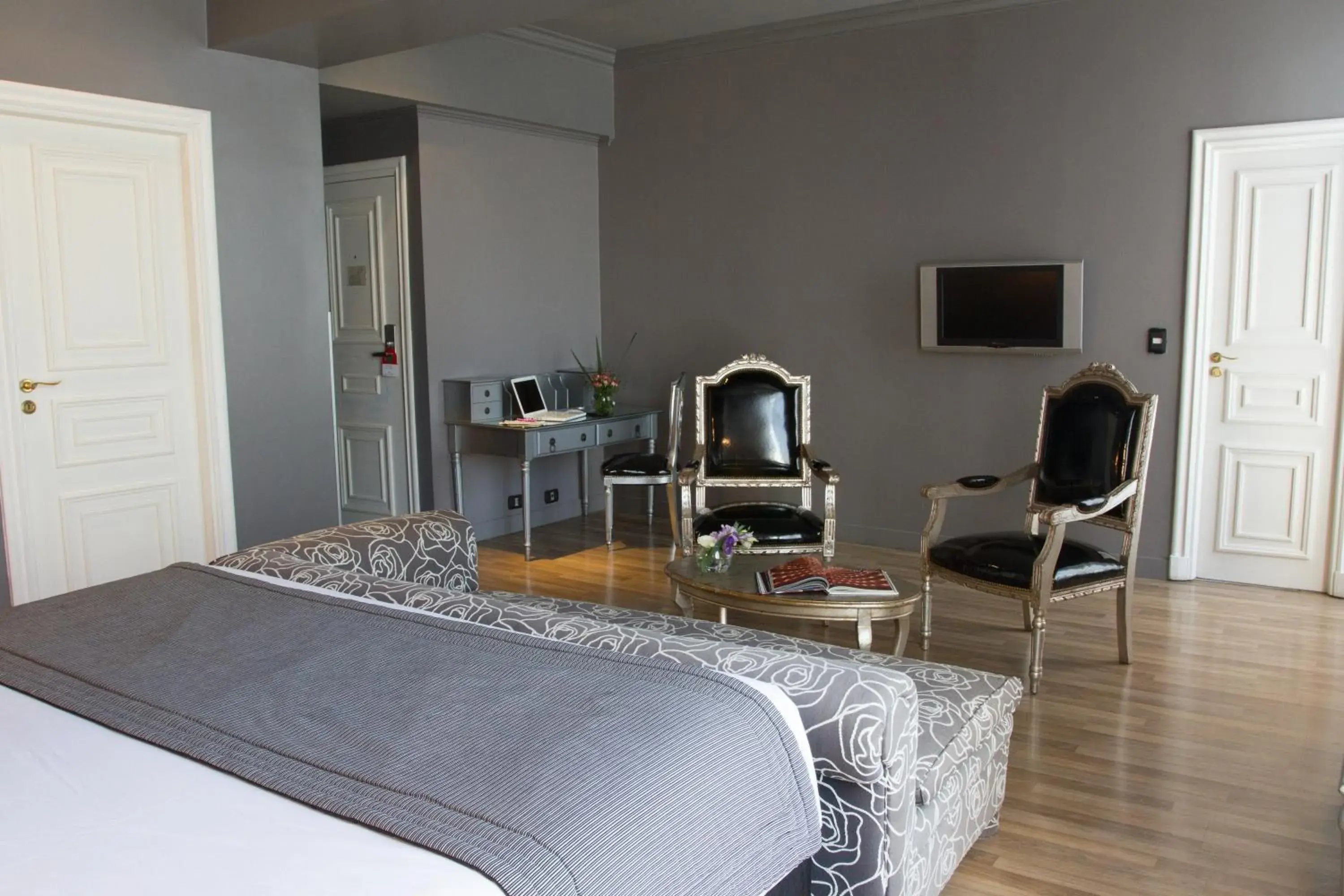 Bed in Unique Executive Central Bed in Unique Executive Central