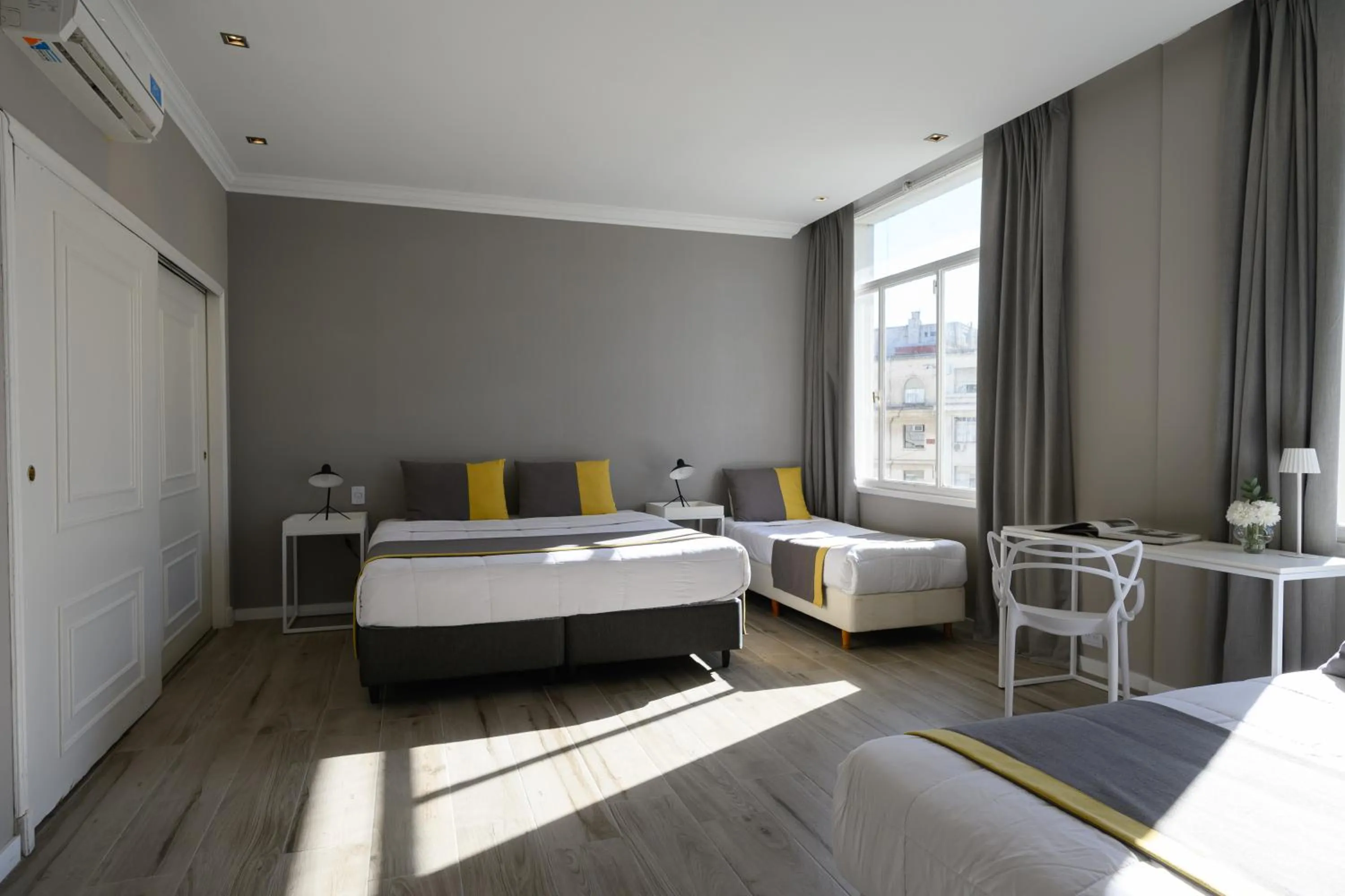 Bed in Midtown Boutique Hotel