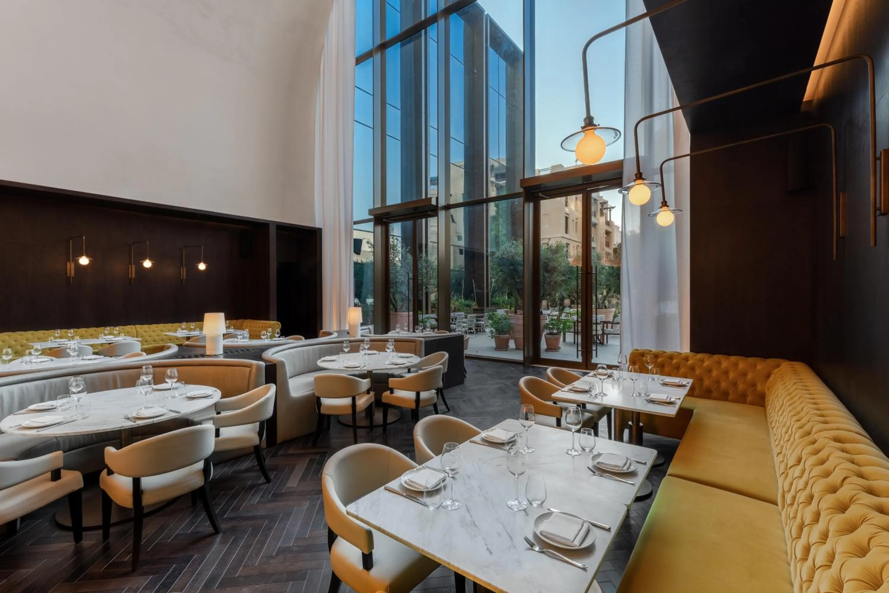 Restaurant/places to eat in The Dubai EDITION