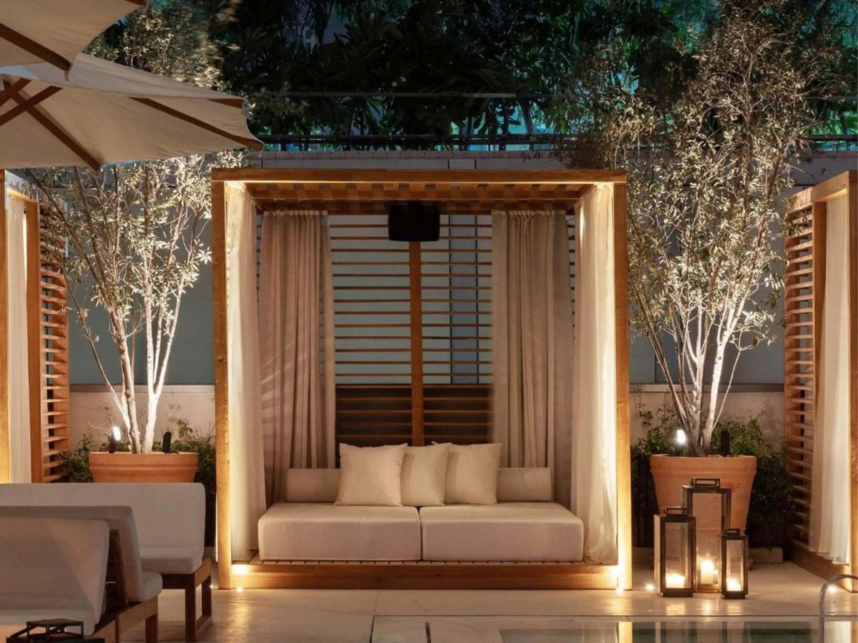 Restaurant/places to eat in The Dubai EDITION