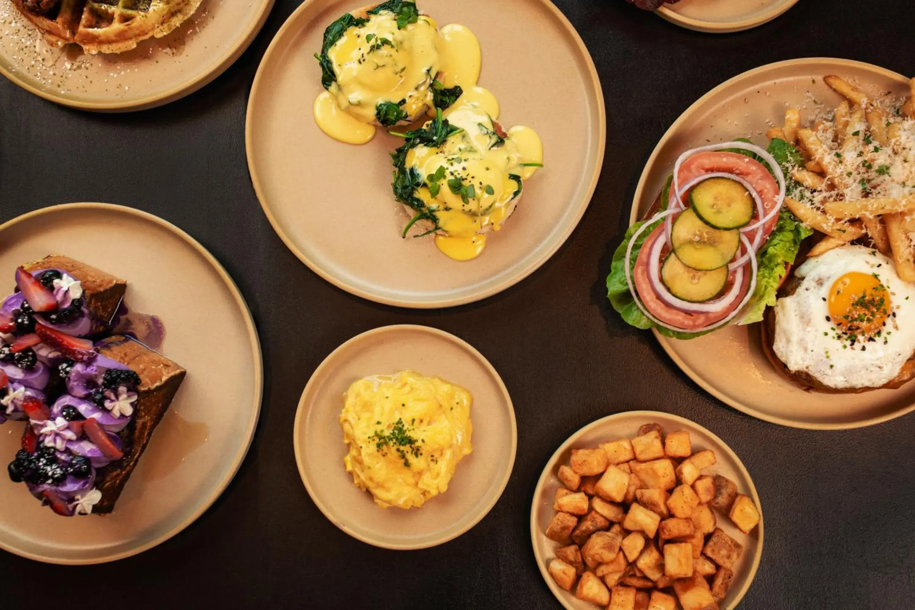 Breakfast in The ENGLiSH Hotel, Las Vegas, a Tribute Portfolio Hotel Breakfast in The ENGLiSH Hotel, Las Vegas, a Tribute Portfolio Hotel