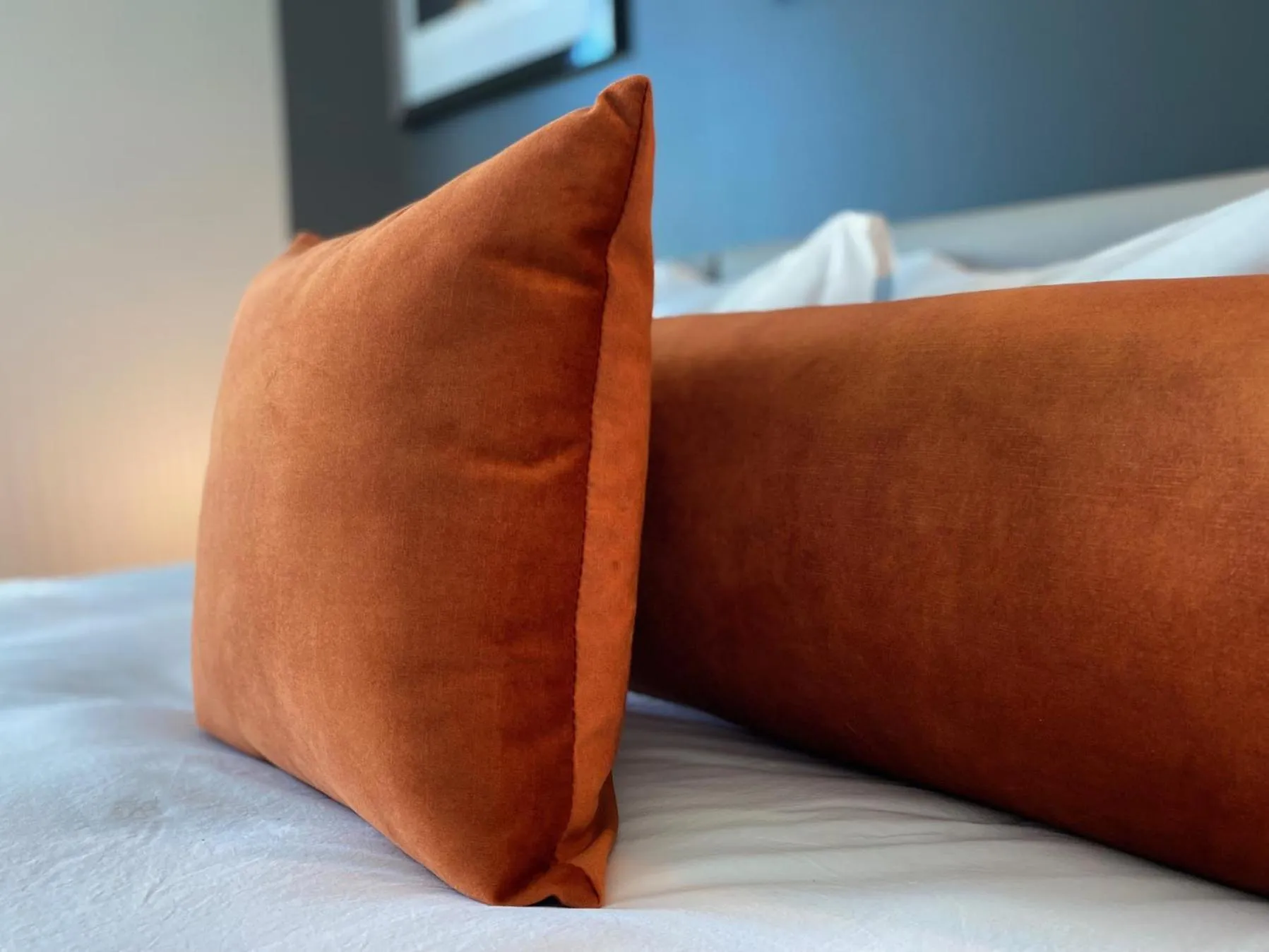 Bedroom, Bed in The ENGLiSH Hotel, Las Vegas, a Tribute Portfolio Hotel