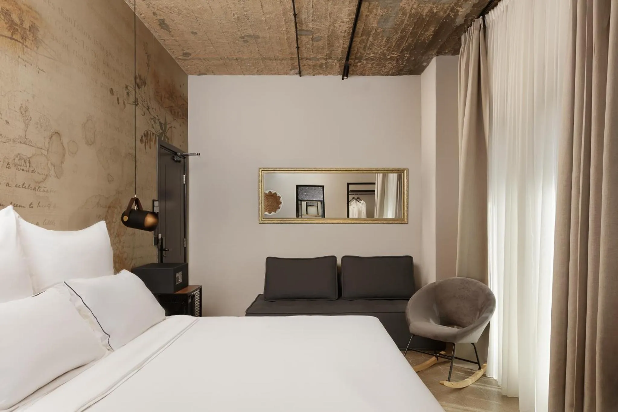 Living room, Bed in Anise, Aluma Hotels & Resorts