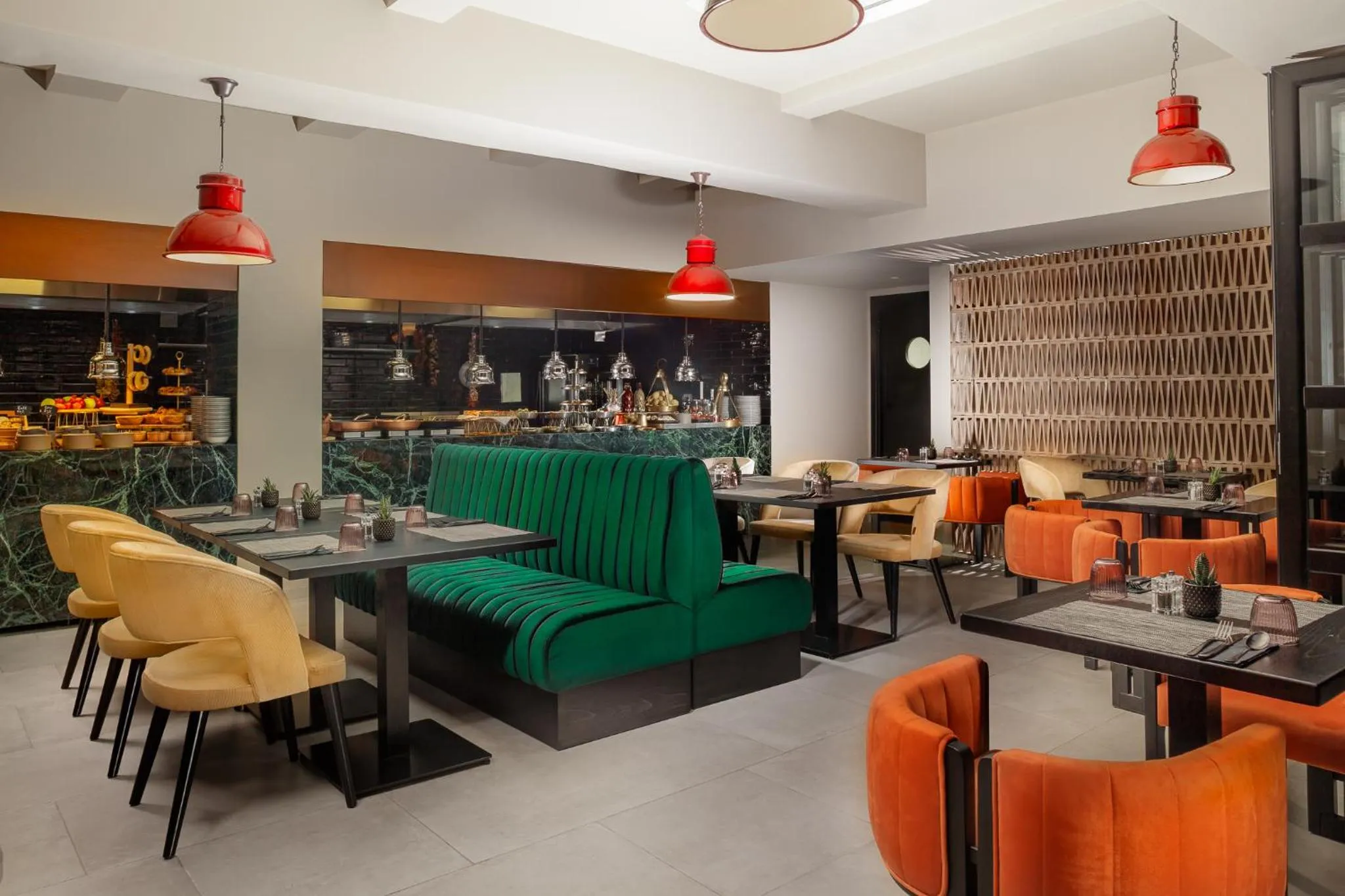 Restaurant/places to eat in Anise, Aluma Hotels & Resorts