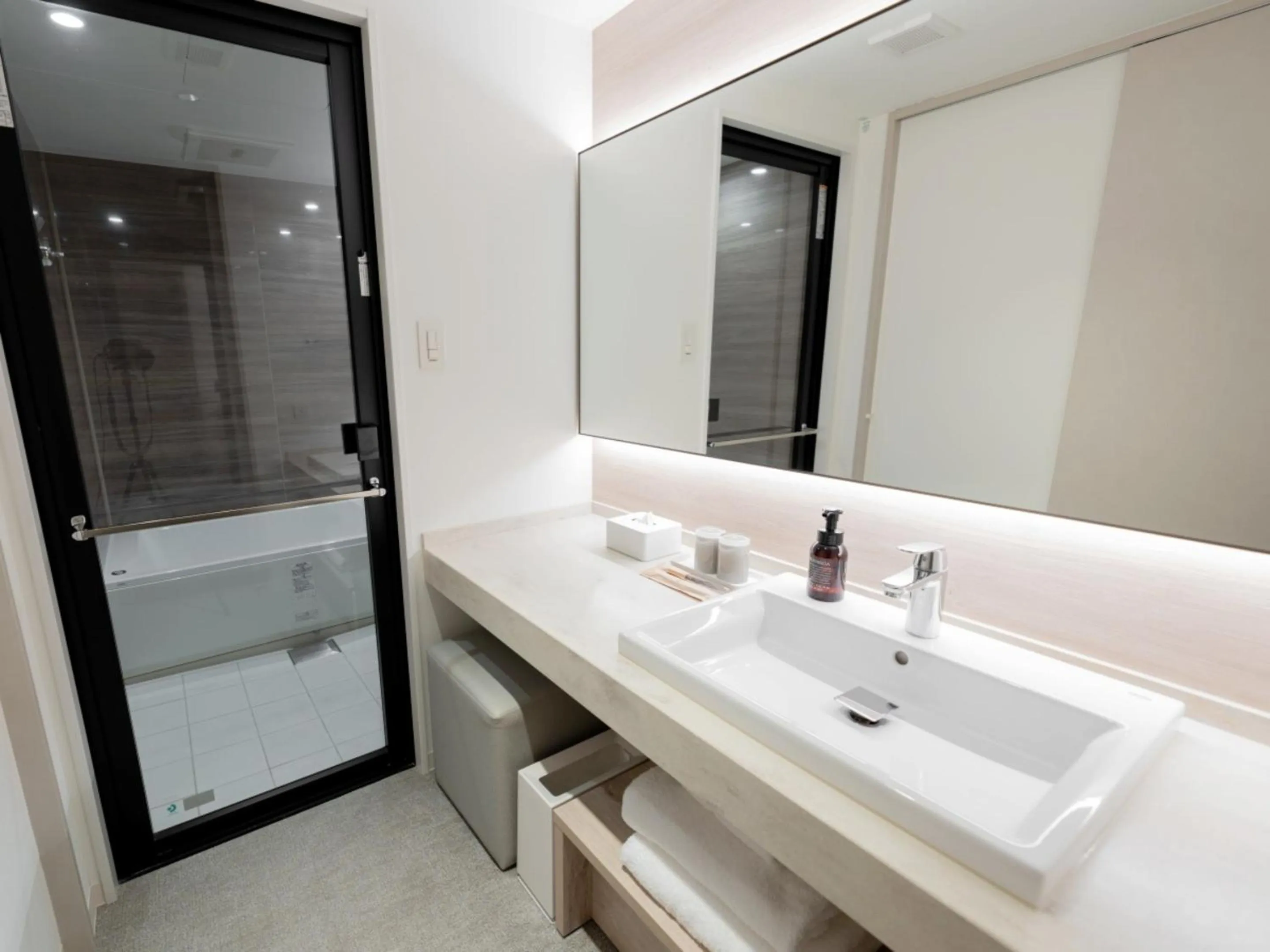 Bathroom in HOTEL THE LEBEN OSAKA