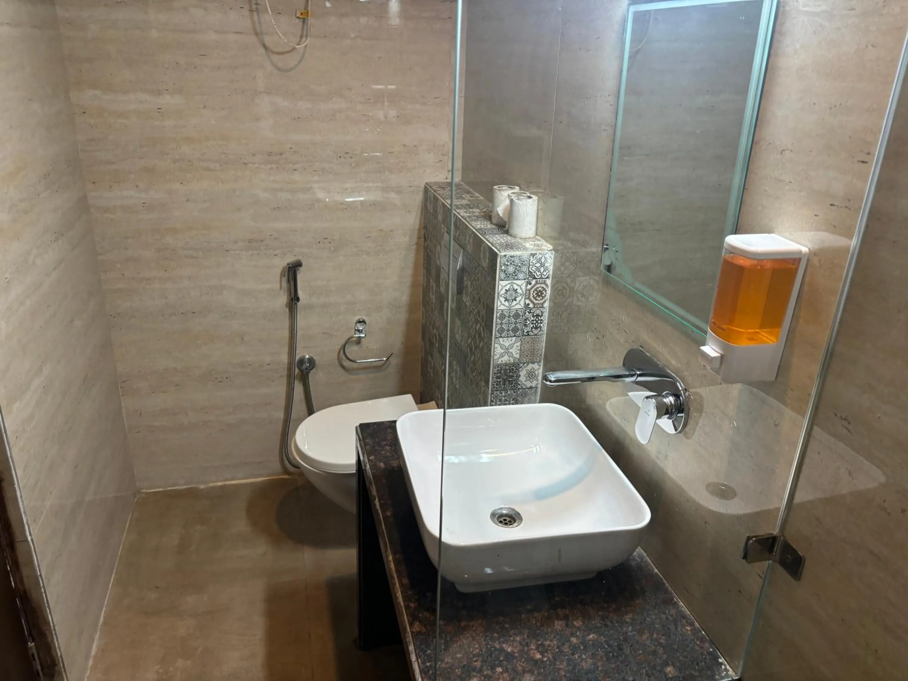 Bathroom in Hotel Life Inn