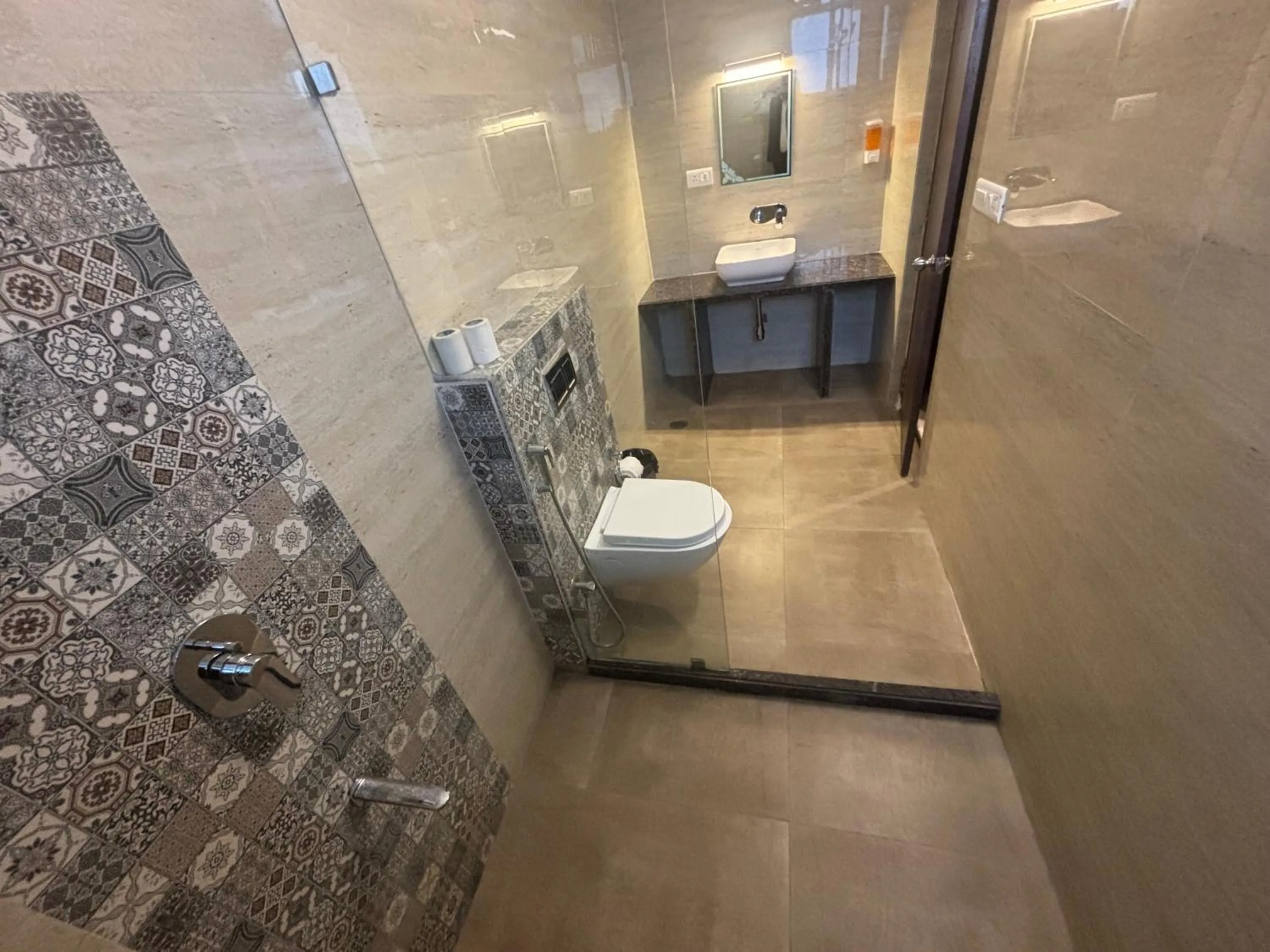 Bathroom in Hotel Life Inn