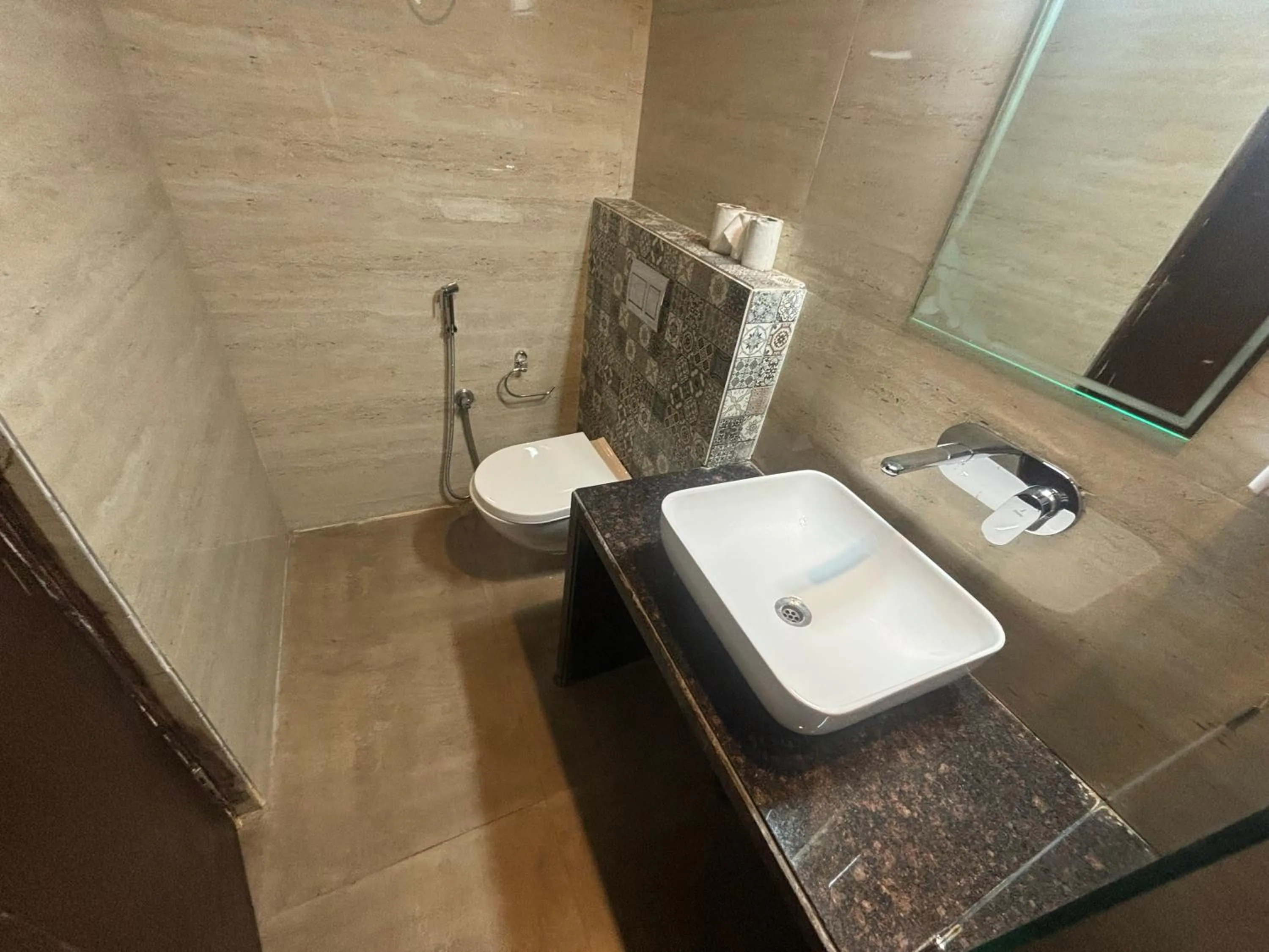 Bathroom in Hotel Life Inn