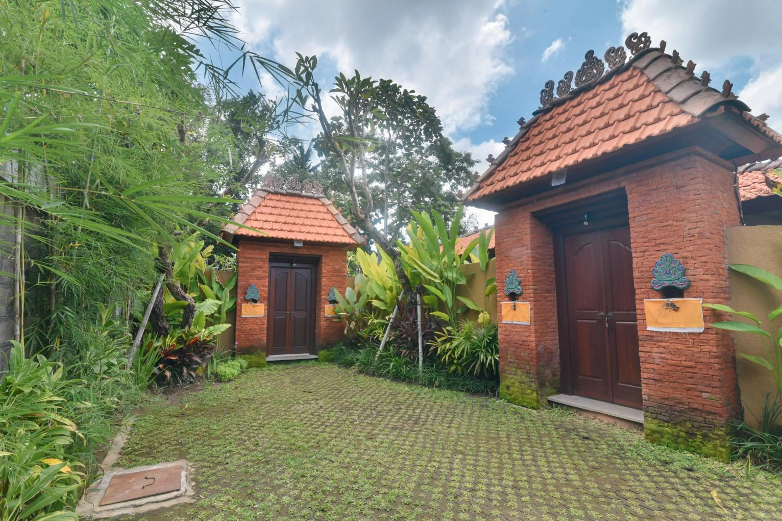 Property building in Villa Asrava Ubud