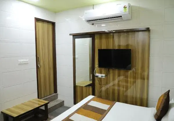 Standard Double Room in HOTEL SHEEBA Standard Double Room in HOTEL SHEEBA