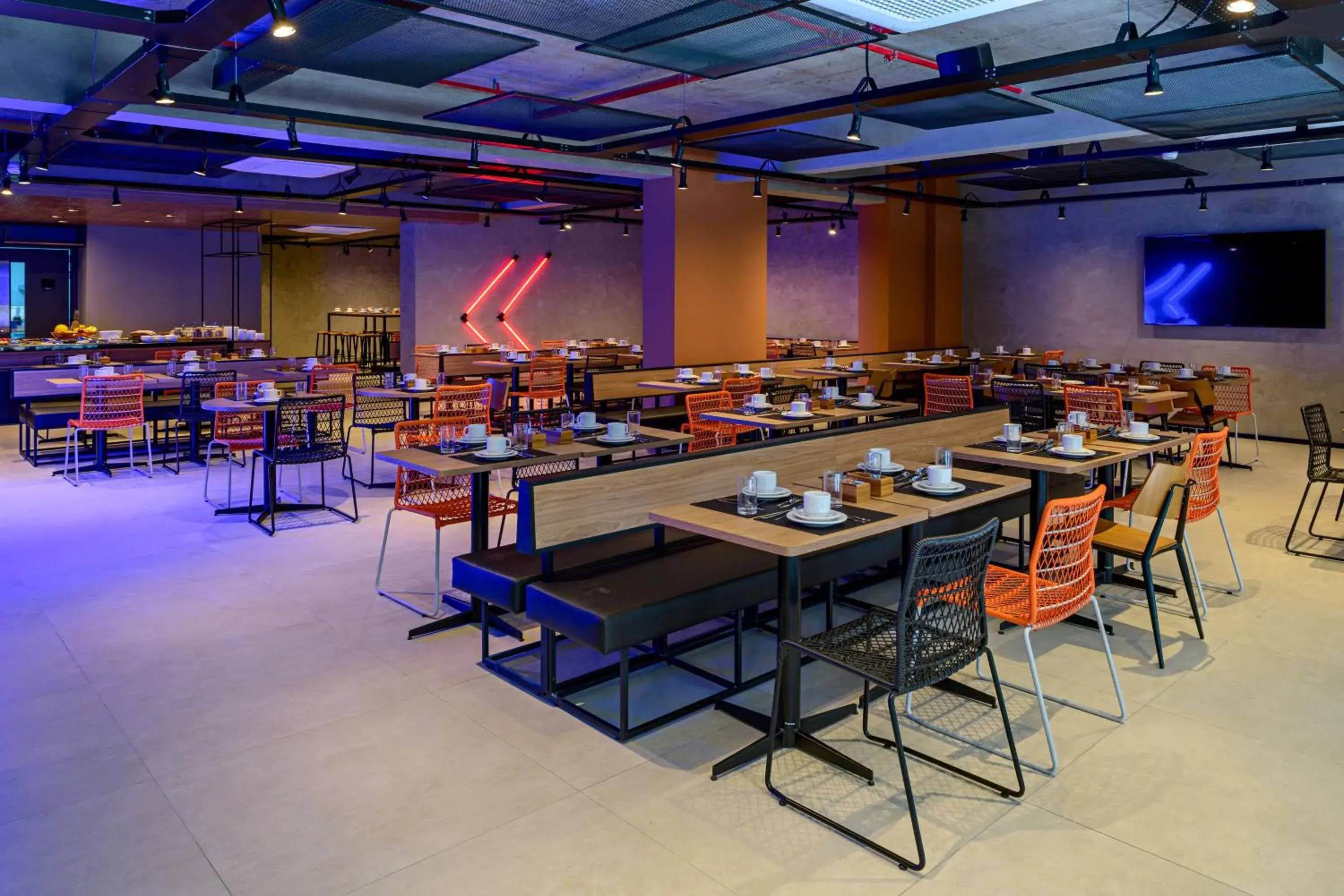 Restaurant/places to eat in Ibis Balneario Camboriu Restaurant/places to eat in Ibis Balneario Camboriu