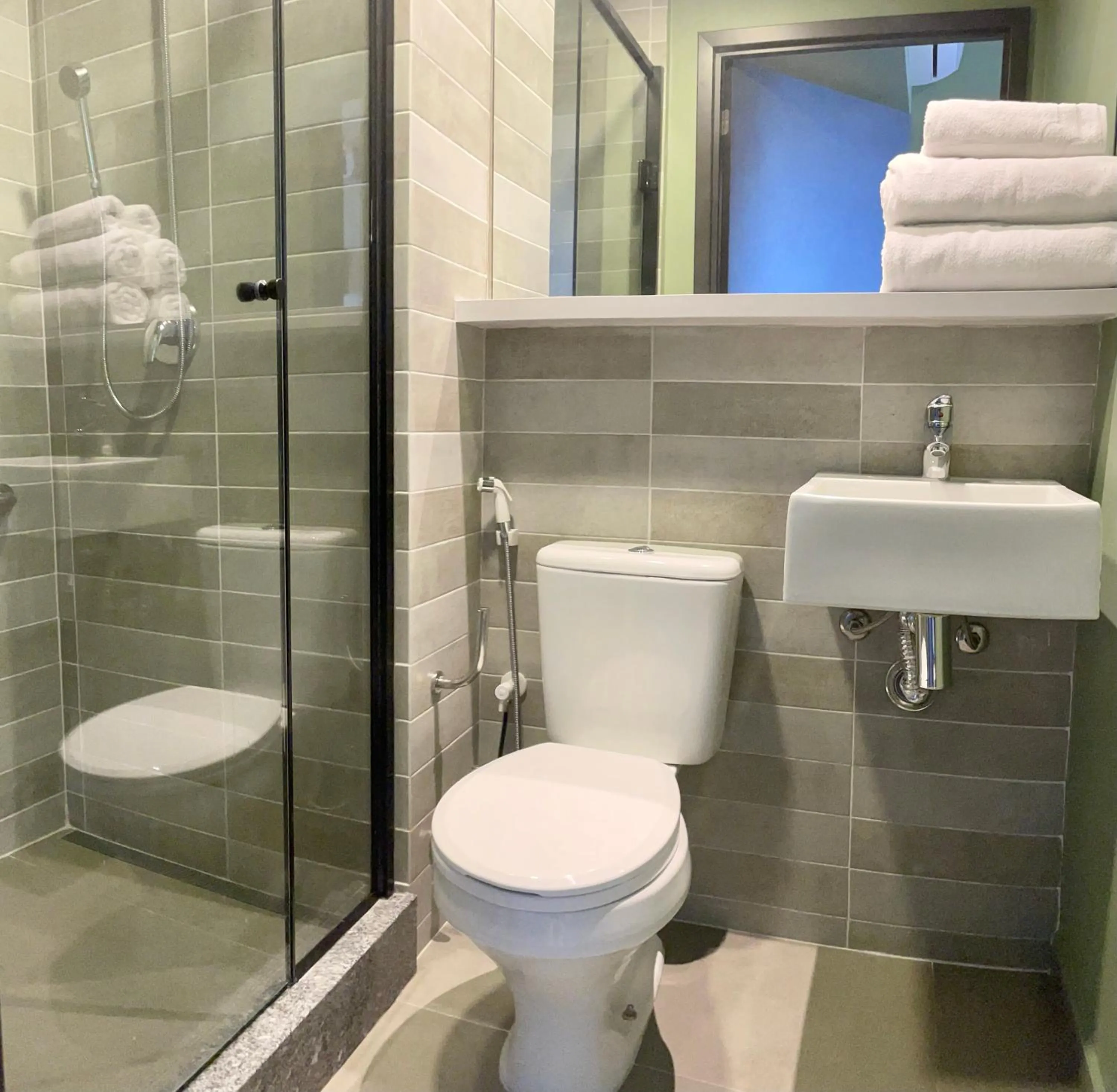 Bathroom in Ibis Budget Balneario Camboriu
