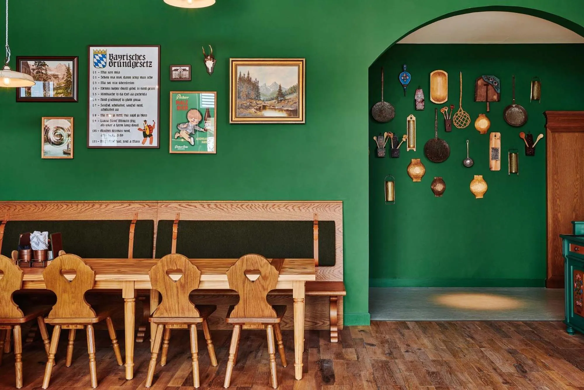 Restaurant/places to eat in 25hours Hotel Dubai One Central