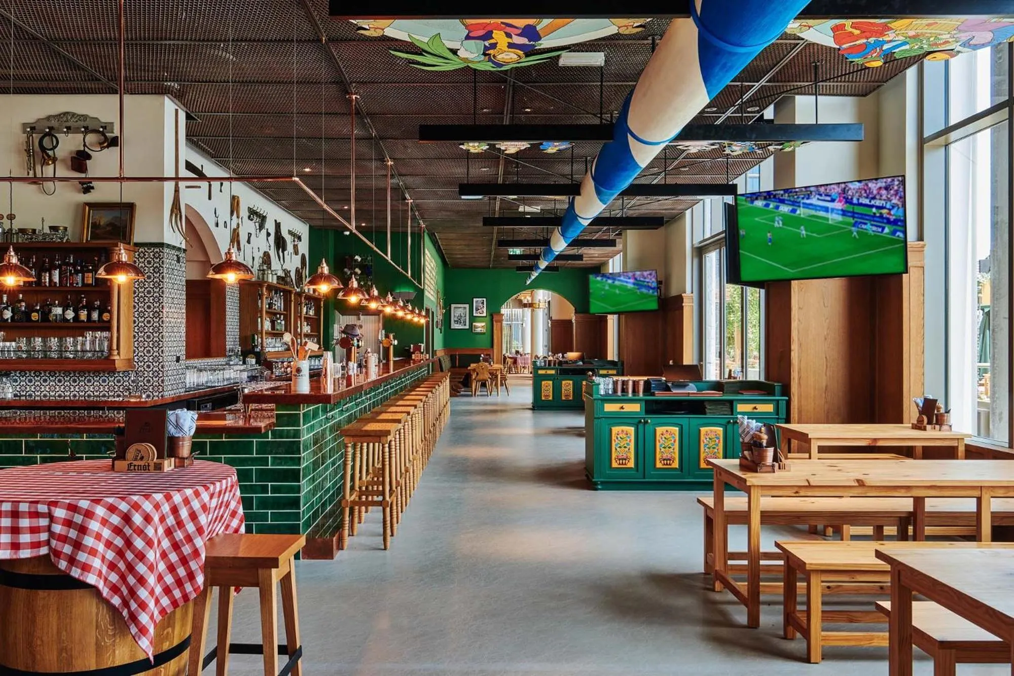 Restaurant/places to eat in 25hours Hotel Dubai One Central