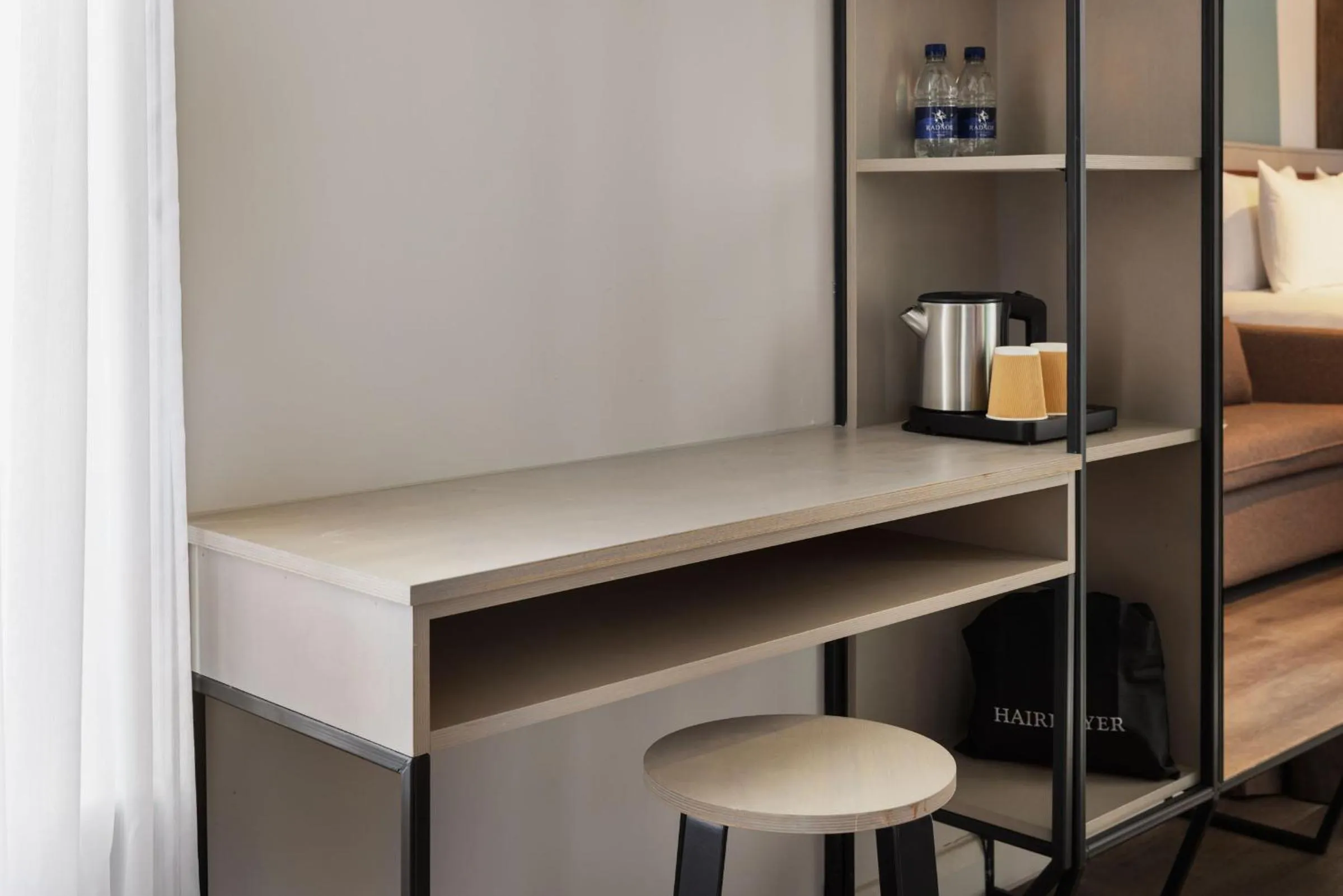 Coffee/tea facilities, Bed in Spark by Hilton London Romford